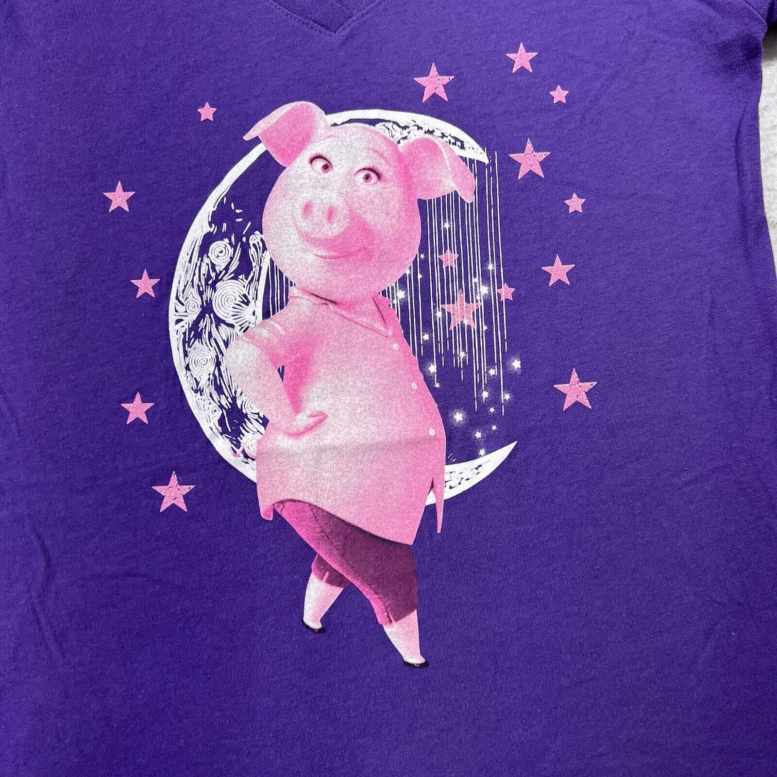 Other Universal Studios Medium SING V-Neck Purple Graphic T Shirt Size M / US 6-8 / IT 42-44 - 4 Thumbnail