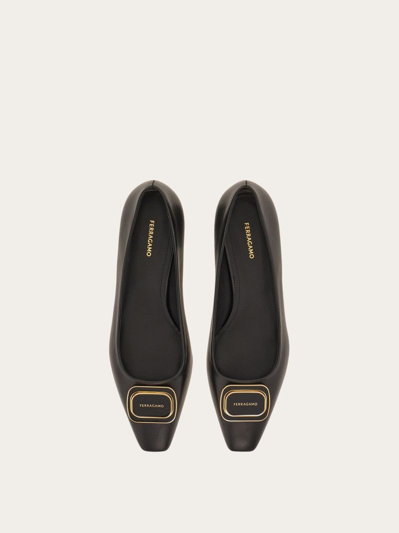 Salvatore Ferragamo o1s1rm0526 New Vara Plate Ballet Flats in Black Size US 11 / IT 41 - 2 Thumbnail