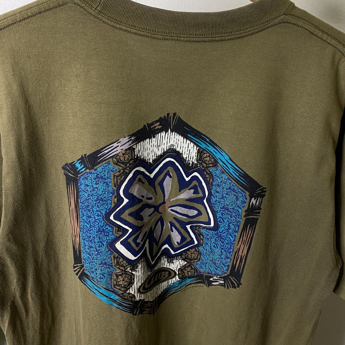 Vintage 1990s Club Surf Big Back Graphic T Shirt Surfing Style Size US L / EU 52-54 / 3 - 2 Thumbnail