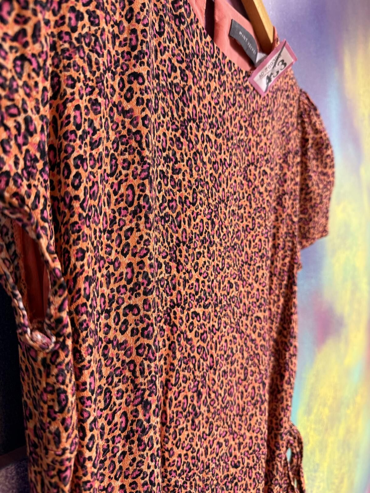 Other Mint velvet leopard print short sleeve wrap Midi Dress Size M / US 6-8 / IT 42-44 - 3 Thumbnail