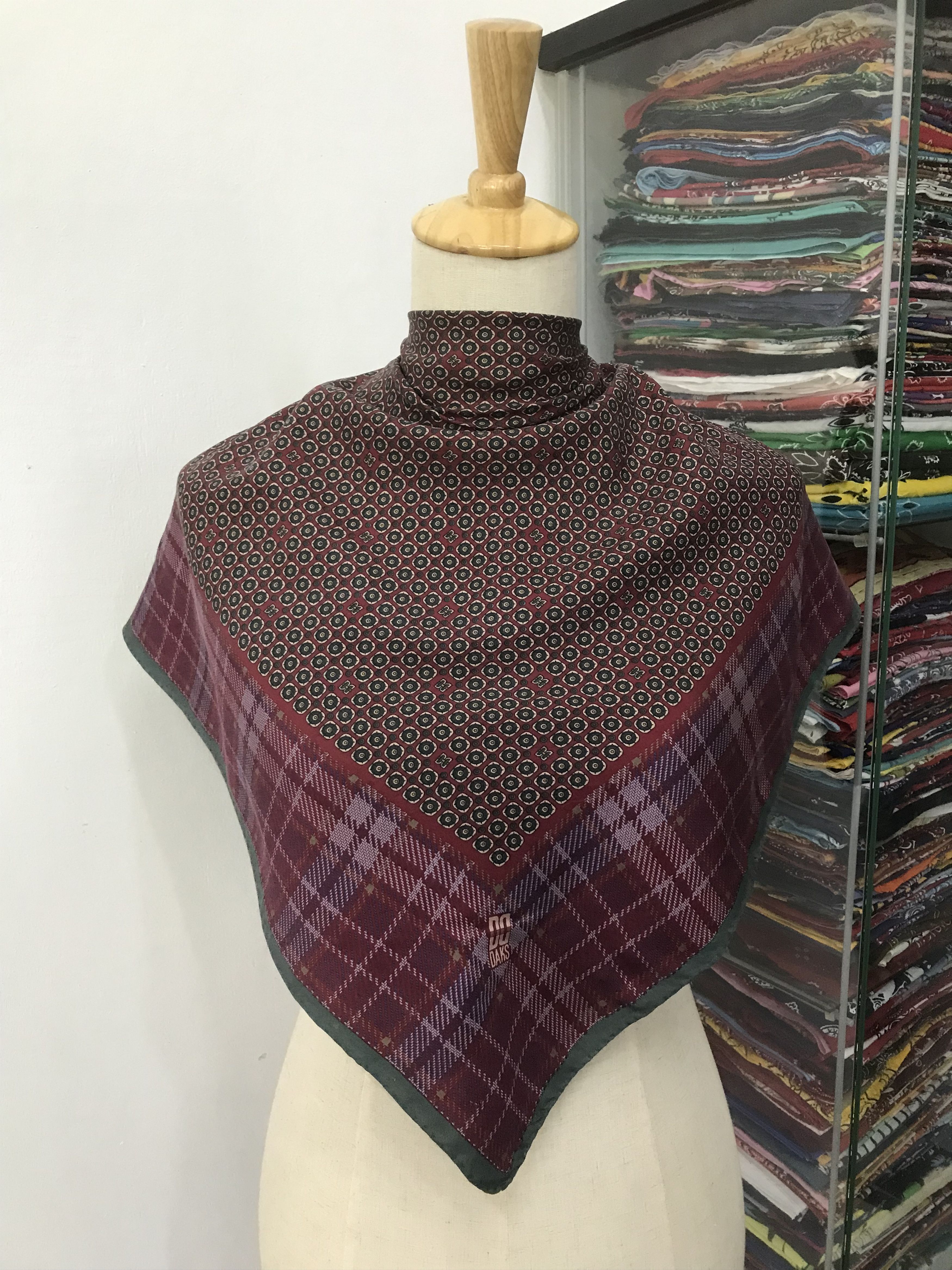 DAKS Vintage Daks London Silk Scarf Size ONE SIZE - 1 Thumbnail
