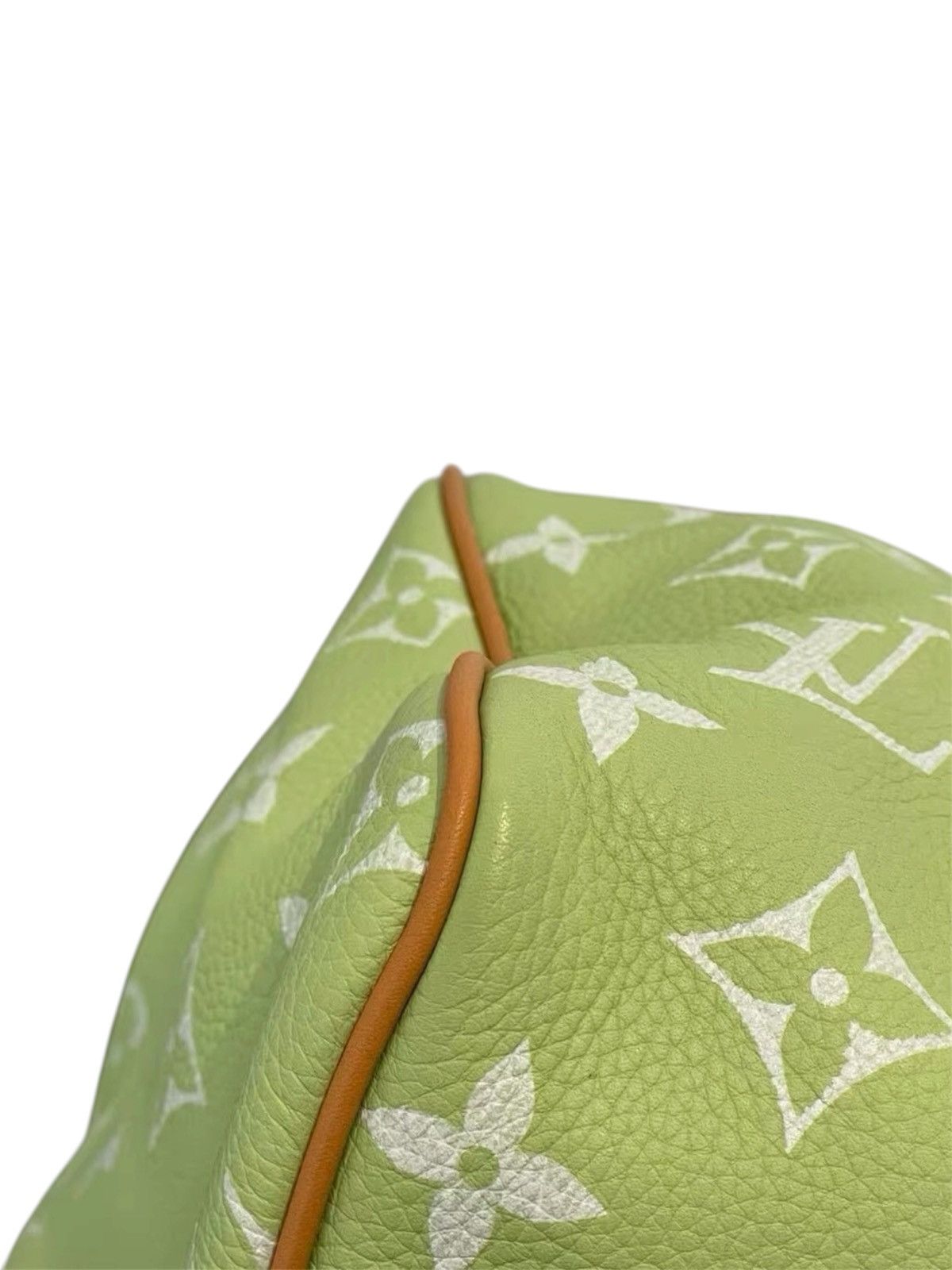 Louis Vuitton Louis Vuitton 40 Speedy P9 Bandouliere Duffel bag Keepall Size 40 - 10 Thumbnail