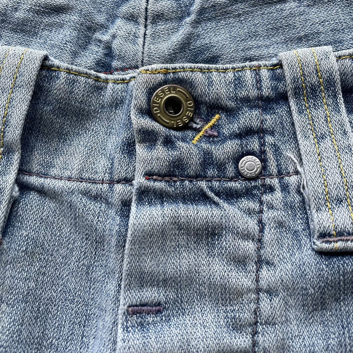 Diesel DIESEL INDUSTRY FLARE SPIRAL CUT FLY BUTTON DENIM PANTS Size US 30 / EU 46 - 21 Thumbnail