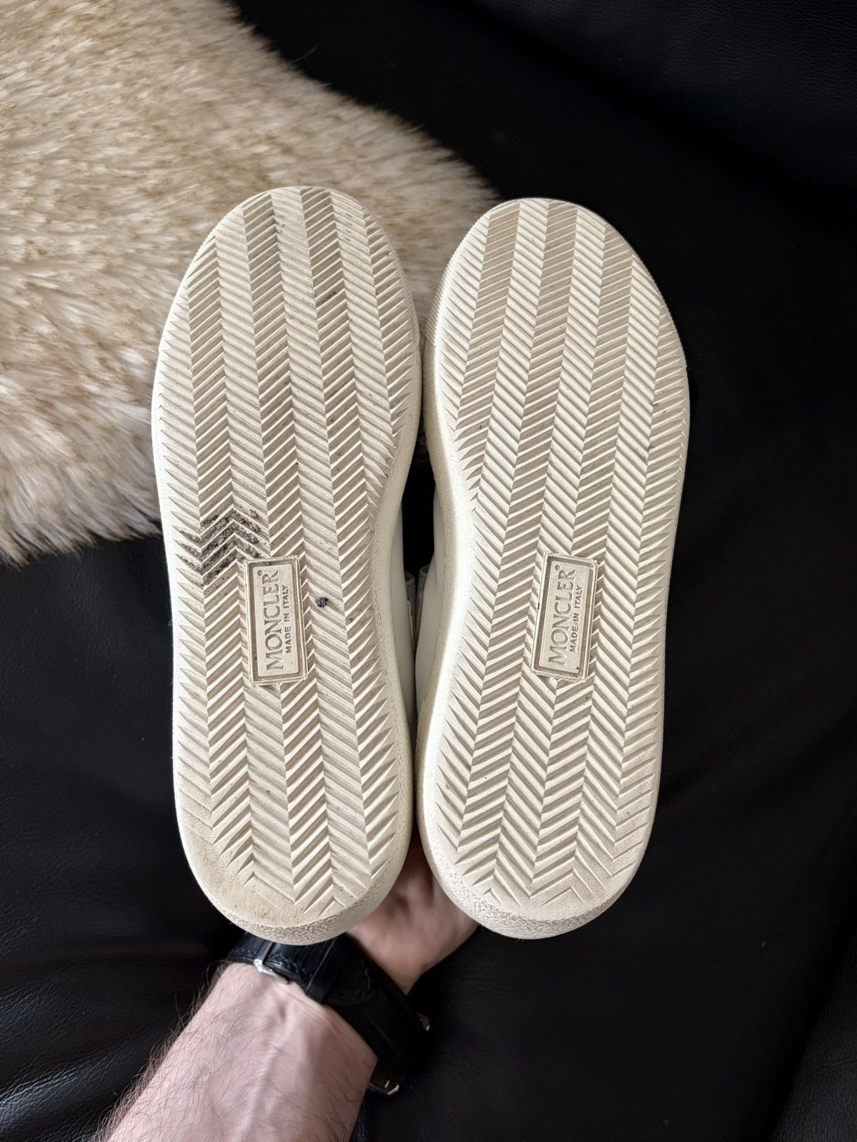 Moncler Moncler Women’s Lucie Fur Trim White Sneakers Size 37 EU HTF Size US 7 / IT 37 - 7 Thumbnail
