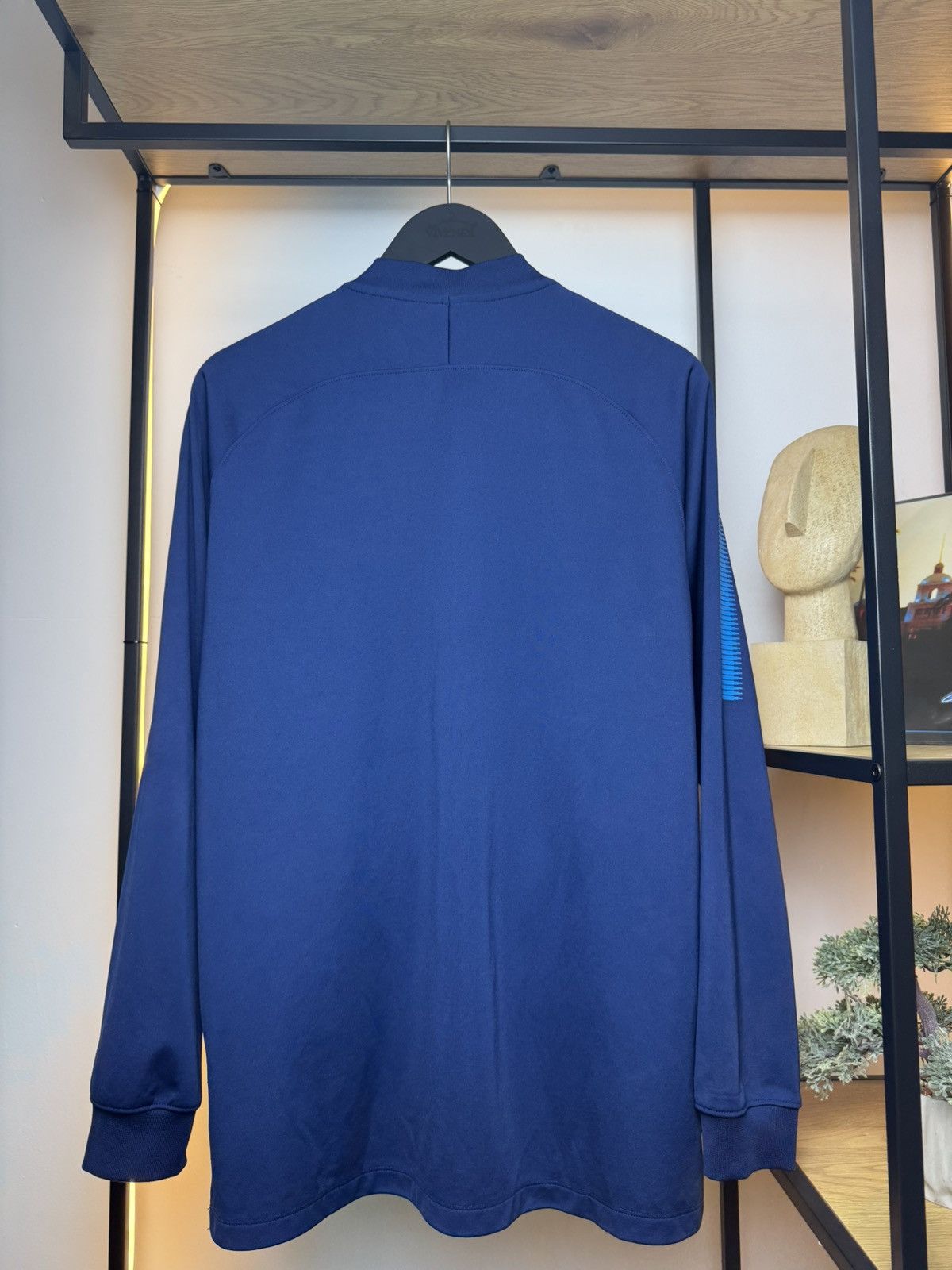 Nike × Vintage Tottenham Hotspur Nike soccer football jumper training shirt Size US L / EU 52-54 / 3 - 6 Thumbnail