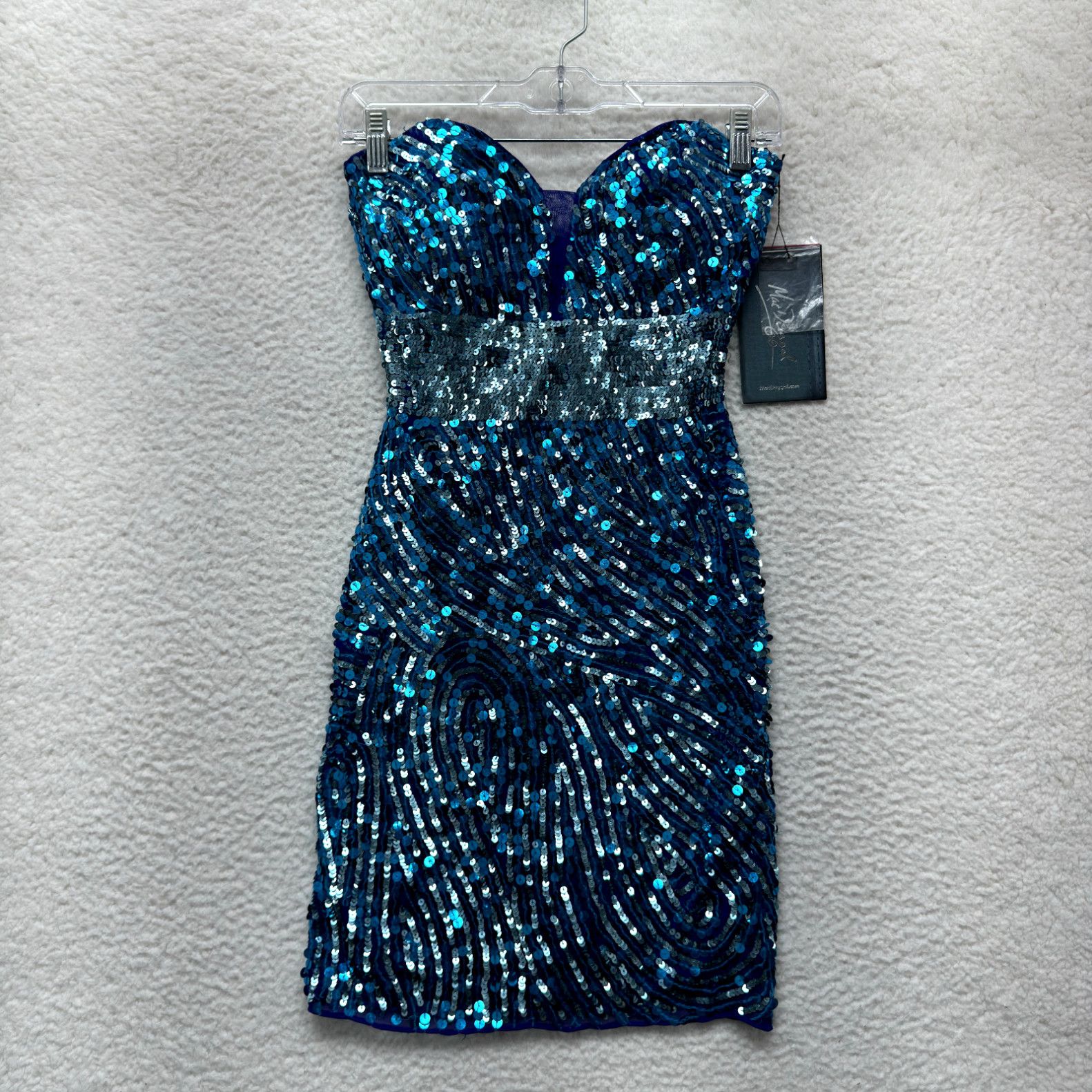 image of Vintage NWT New Mac Duggal Sequin Strapless Bustier Bodycon Mini Dress 2 S Blue New Year in White, 