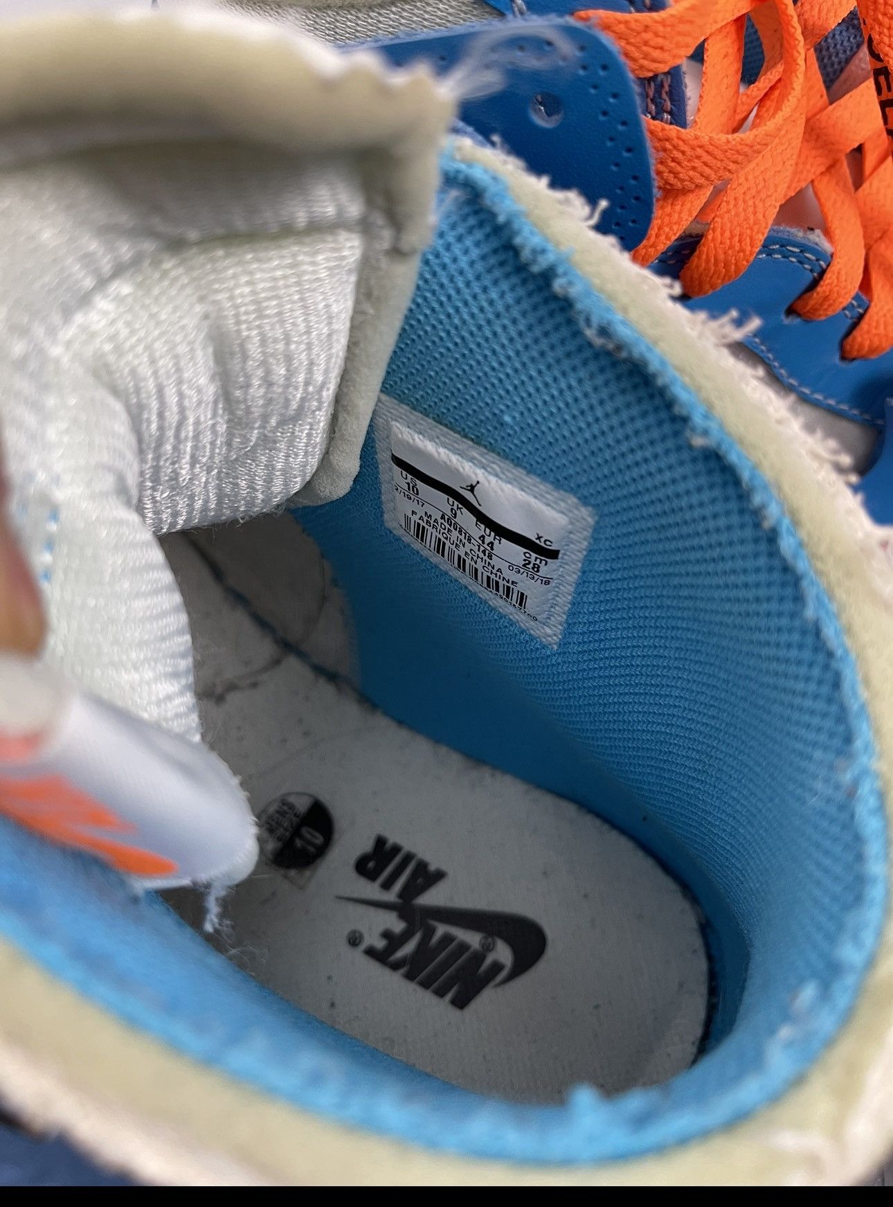 Jordan Brand × Off-White Off white Jordan 1 UNC Size US 10 / EU 43 - 21 Thumbnail