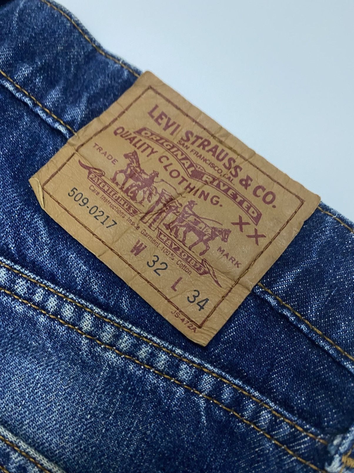 Levi's Vintage Original Levis 509 Straight Cut iconic denim jeans Size US 32 / EU 48 - 10 Thumbnail
