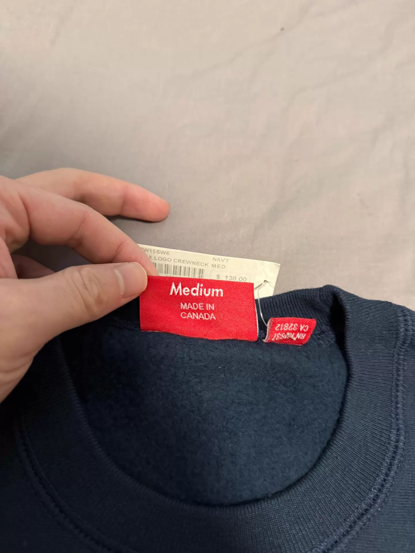 Supreme Supreme FW15 Red on Navy Box Logo Crewneck M Size US M / EU 48-50 / 2 - 4 Thumbnail