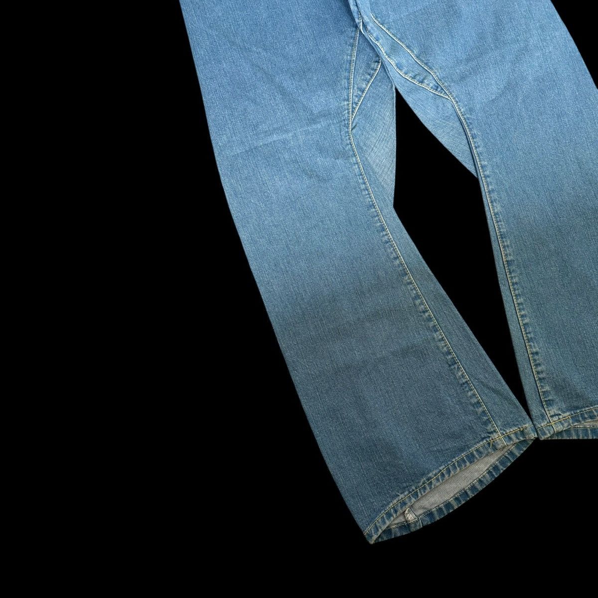 Levi's LEVI’S ENGINEERED JEANS 2005 TWISTED LEG BUCKLE CINCH BACK Size US 31 - 6 Thumbnail