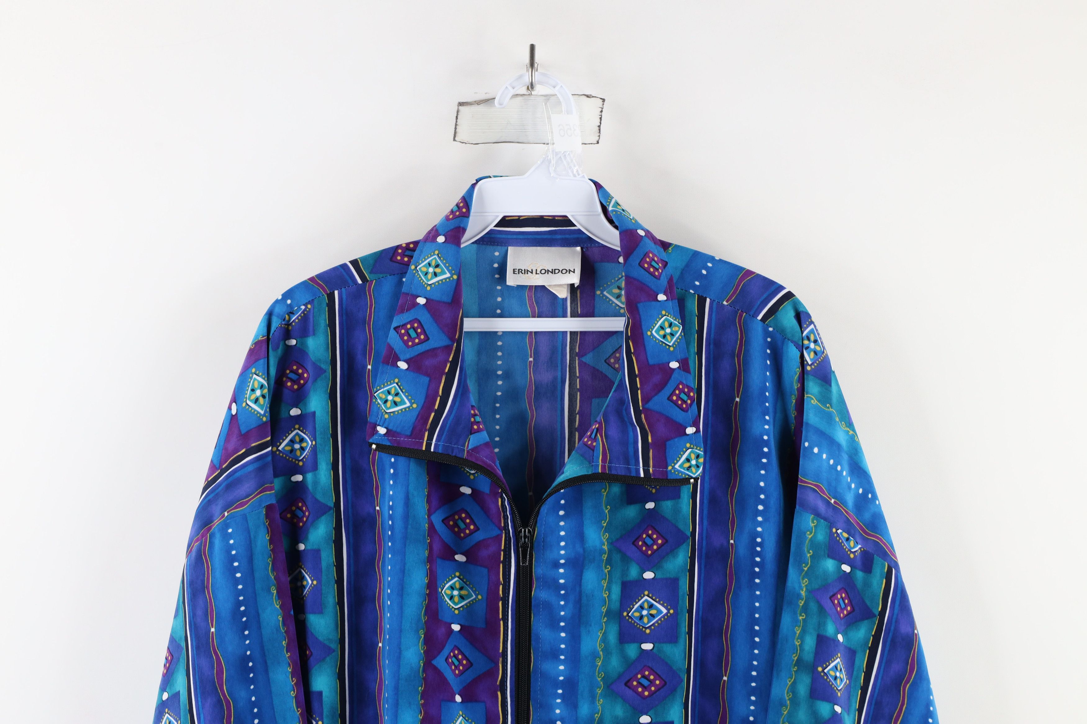 Vintage Vintage 90s Streetwear Rainbow Geometric Windbreaker Jacket Size XL / US 12-14 / IT 48-50 - 2 Thumbnail