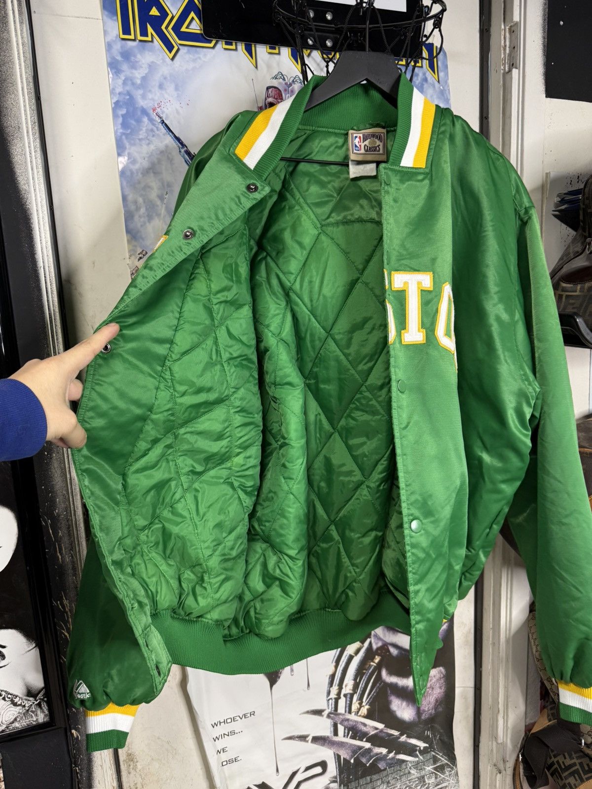 Vintage Vintage Boston Celtics Satin Jacket Nba Varsity Size 2XL Size US XXL / EU 58 / 5 - 8 Thumbnail