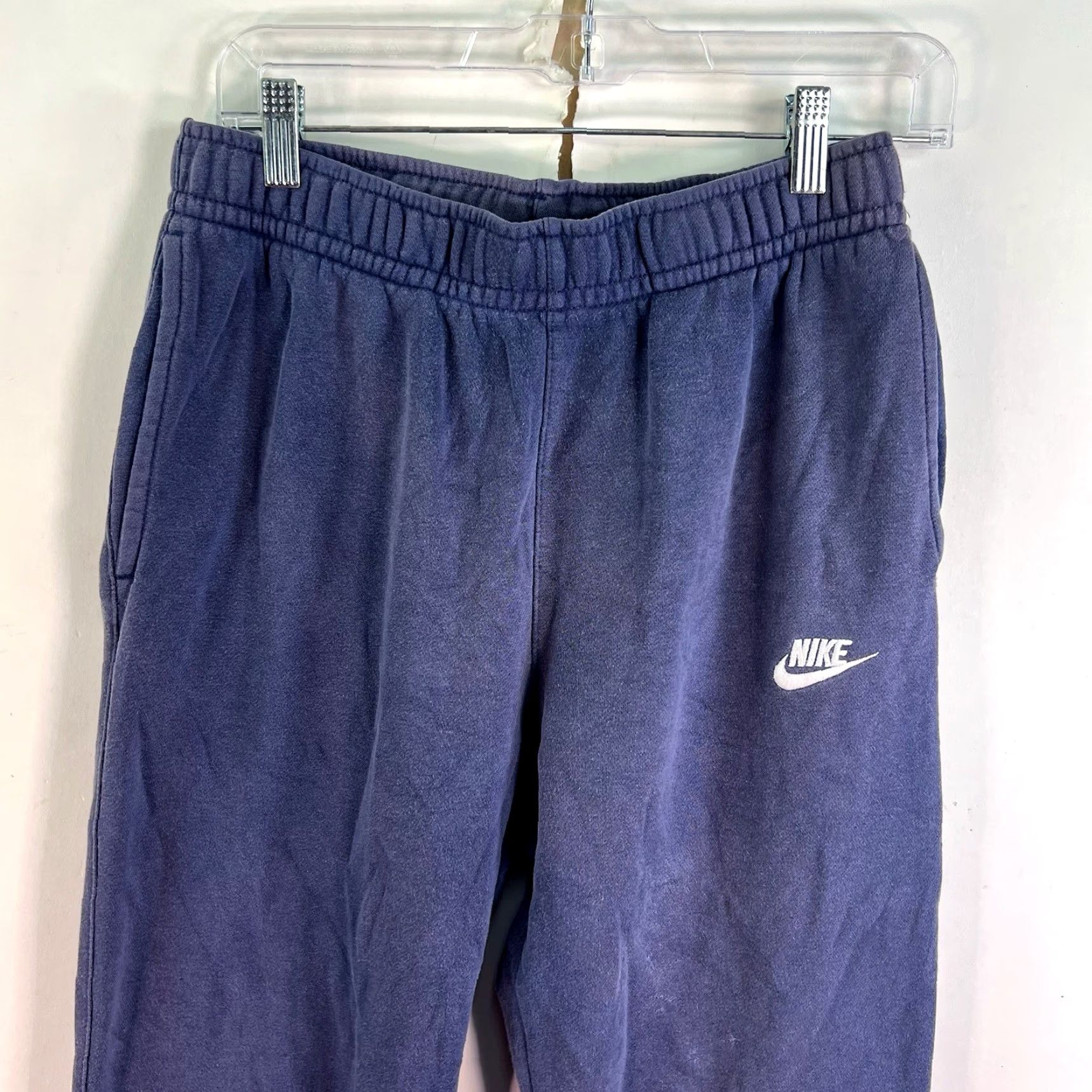 Nike VINTAGE Nike Sweatpants Men Large Activewear Jogging Pants Blue 90s Sports Leg Style Size US 31 - 2 Thumbnail