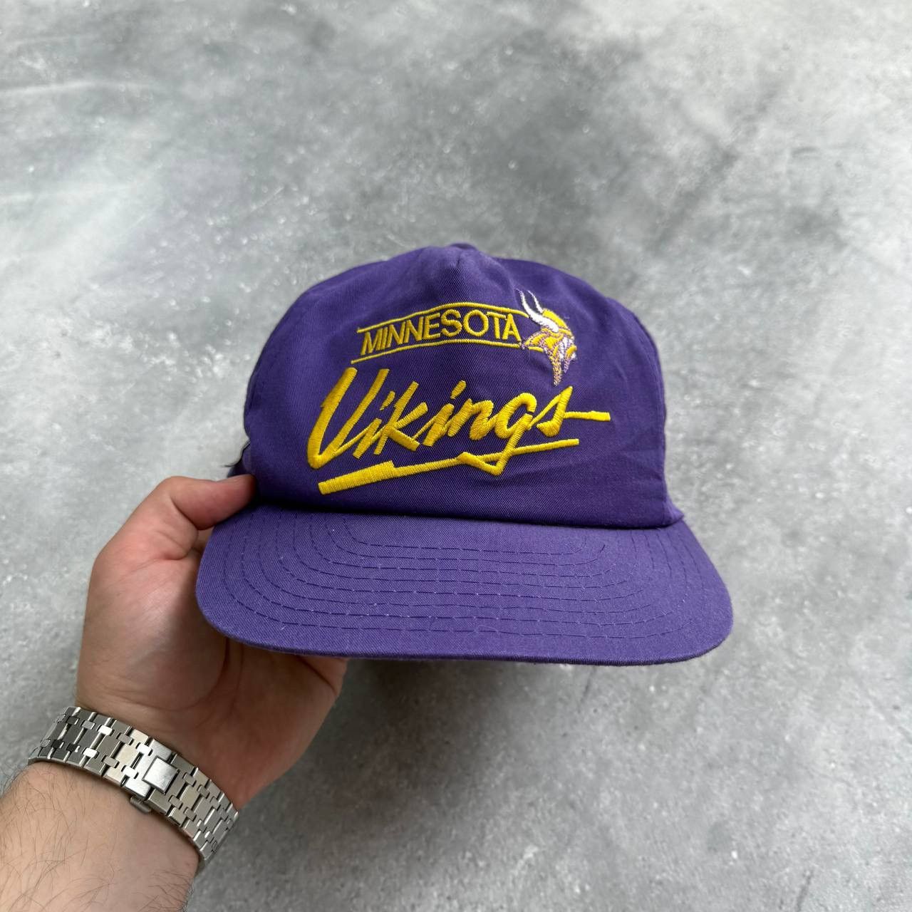NHL Vintage 80s Minnesota Vikings NFL Script Logo Euro Cap Size ONE SIZE - 2 Thumbnail