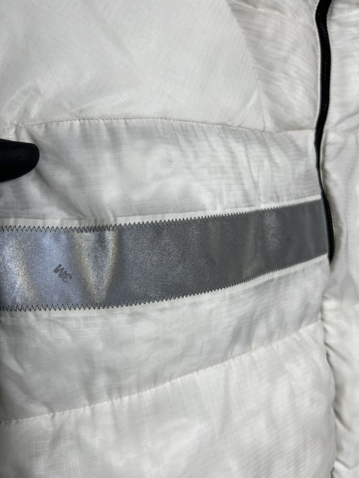 Nike ACG Nike ACG Therma Fit Puffer Vest White luminescent Jacket Size US L / EU 52-54 / 3 - 5 Thumbnail