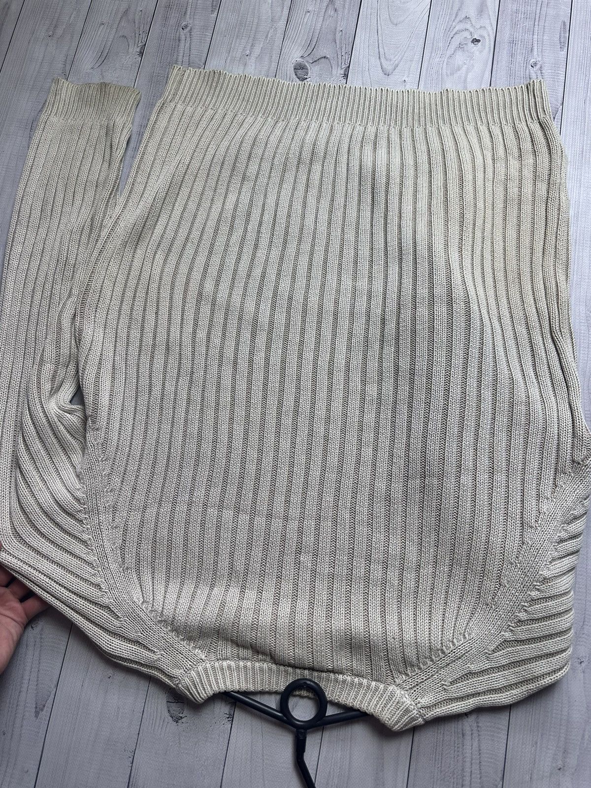 Other Vintage Umbro logo sweater size M beige avant-garde Size US M / EU 48-50 / 2 - 8 Thumbnail