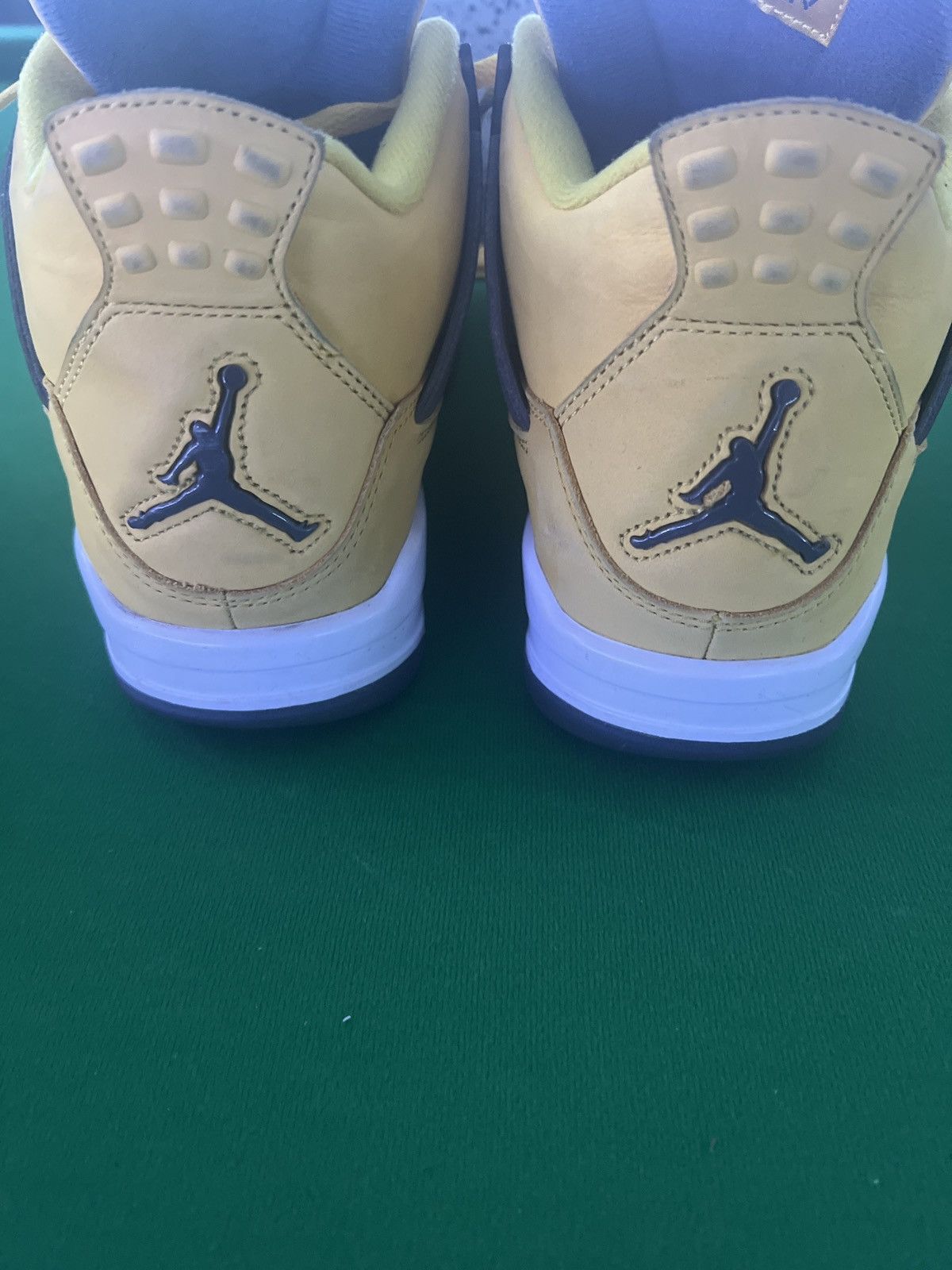 Jordan Brand Jordan 4 Lightning Size US 10.5 / EU 43-44 - 7 Thumbnail