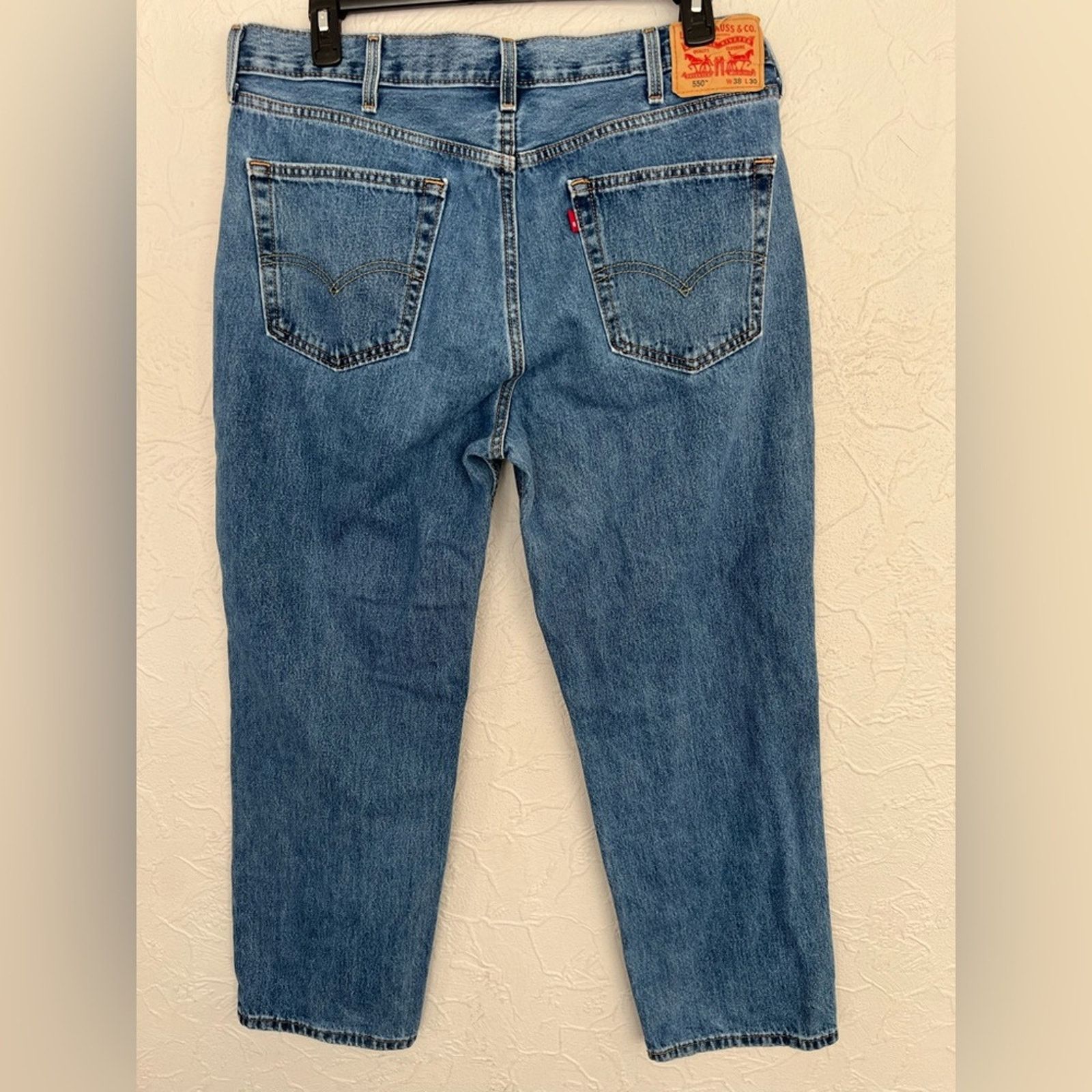 Levi's Levi's 550 Blue Jeans Relaxed Fit Wide Legged Mens 38x30 Size US 38 / EU 54 - 2 Thumbnail