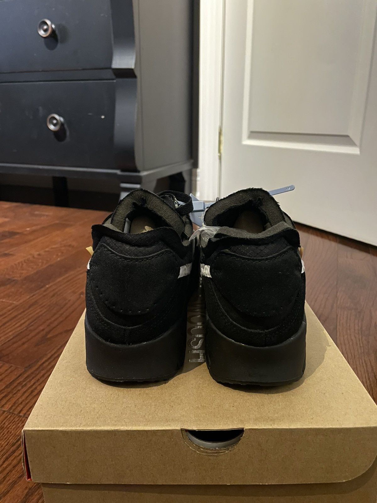 Nike × Off-White Off-White Nike Air Max 90 Black Deadstock Size 10.5 Size US 10.5 / EU 43-44 - 6 Thumbnail