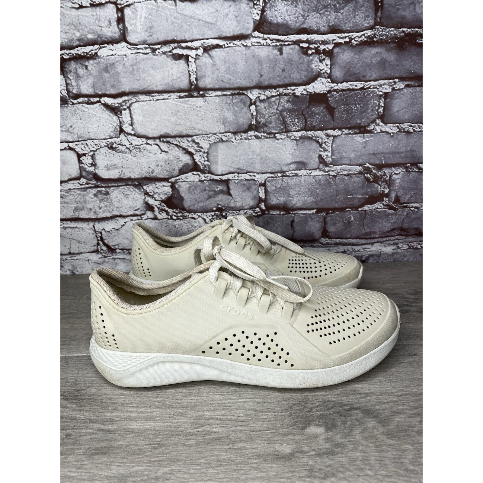 Crocs Crocs LiteRide Pacer Sneakers Shoes Women’s 11 Waterproof Pe Size US 11 / IT 41 - 11 Thumbnail