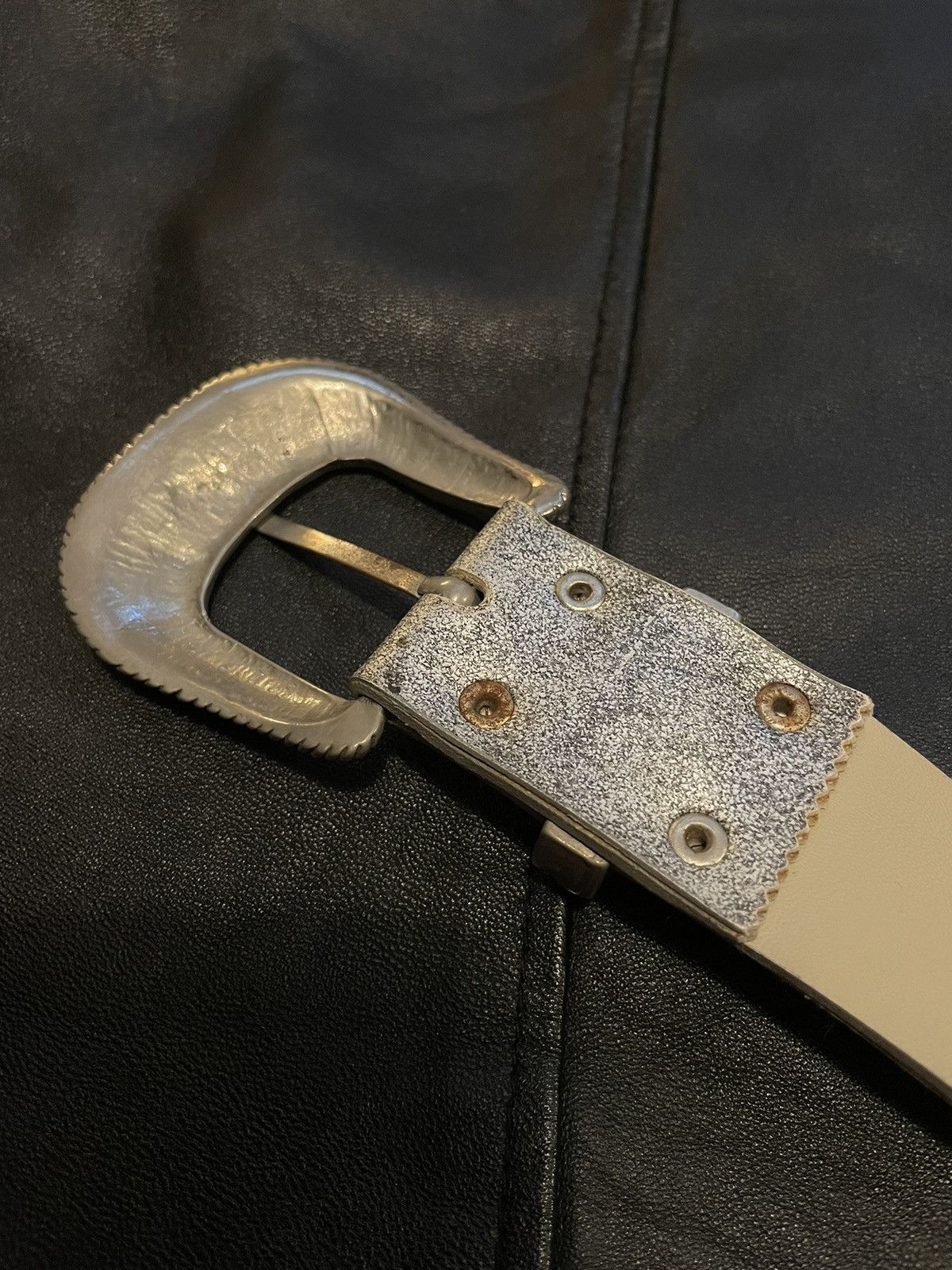 Japanese Brand × Vintage VINTAGE JAPANESE BRAND NO LABEL RIVET METAL BELT Size ONE SIZE - 5 Thumbnail