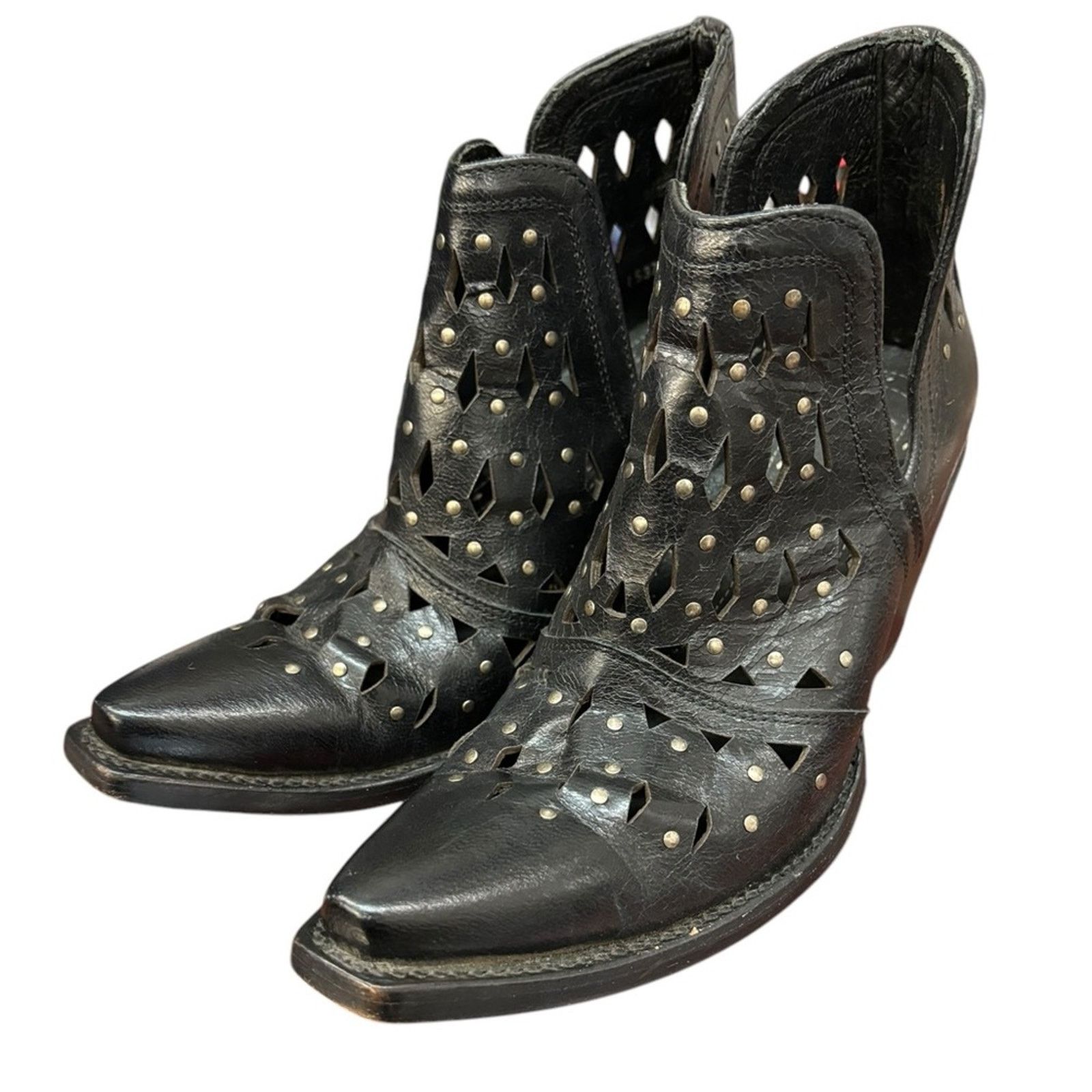 Ariat Ariat's women's black Dixon studded short Boots sz 8 Size US 8 / IT 38 - 1 Thumbnail