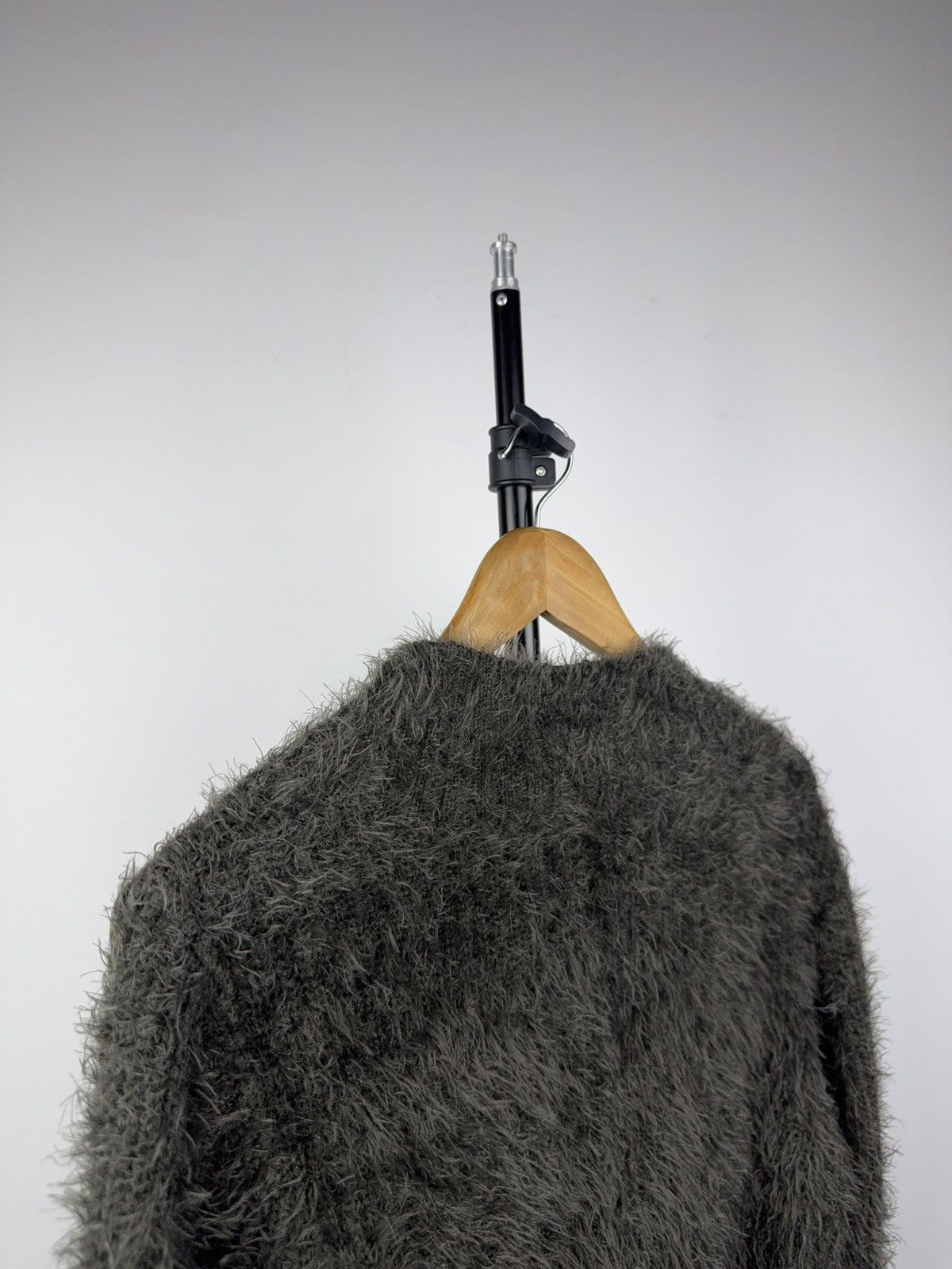 Japanese Brand Vintage Japanese Avant Garde Fuzzy Cropped Bolero Cardigan Size S / US 4 / IT 40 - 8 Thumbnail