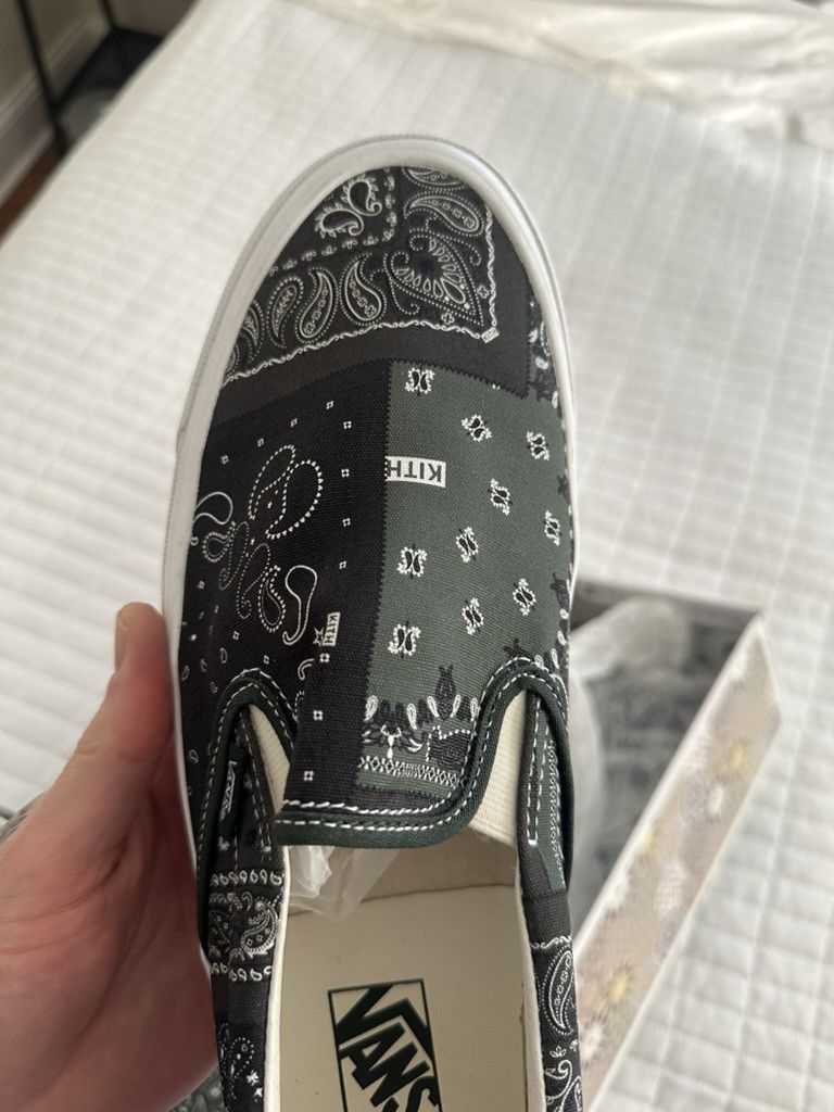 Kith × Vans KITH VANS OG CLASSIC SLIP ON 10TH SCARAB BANDANA Size US 11.5 / EU 44-45 - 12 Thumbnail