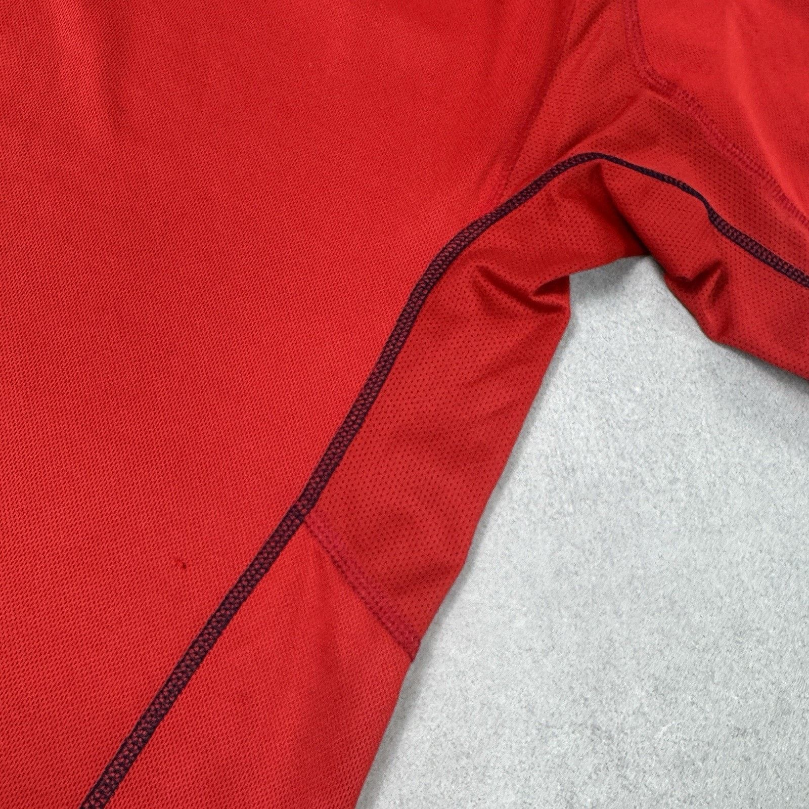 Umbro England Away football 2002 - 2004 Jersey Double Sided Umbro Size US S / EU 44-46 / 1 - 13 Thumbnail