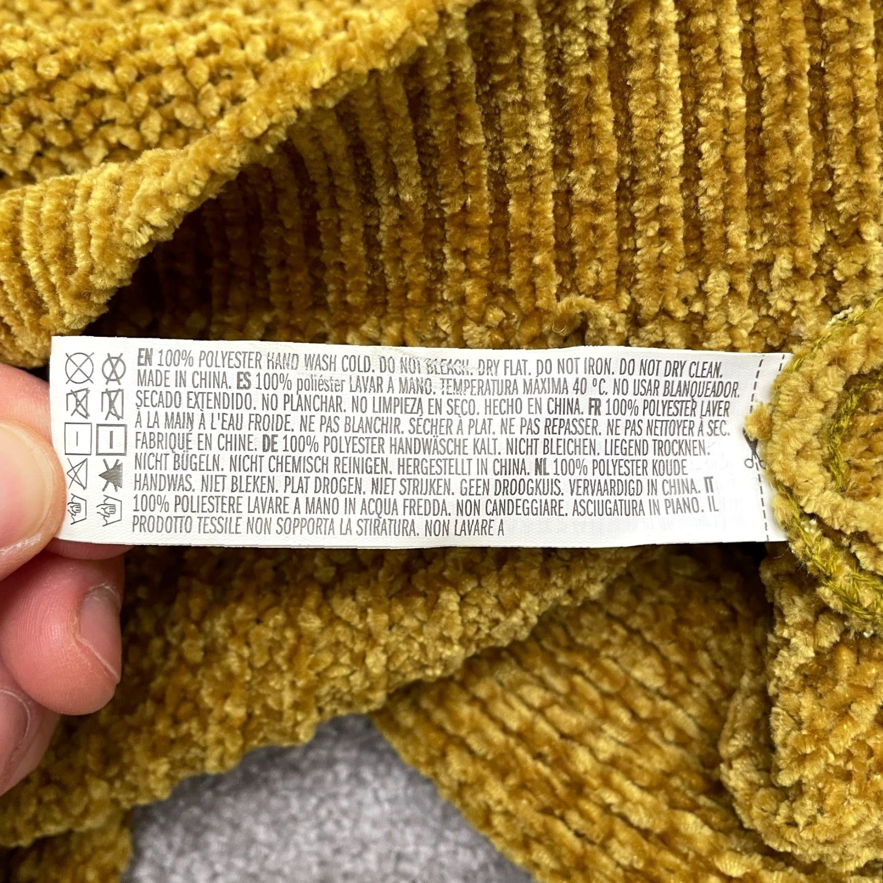 Forever 21 FOREVER 21 Twisted Pullover Sweater Womens Large Mustard Chunky Knit V-Neck Size L / US 10 / IT 46 - 5 Thumbnail