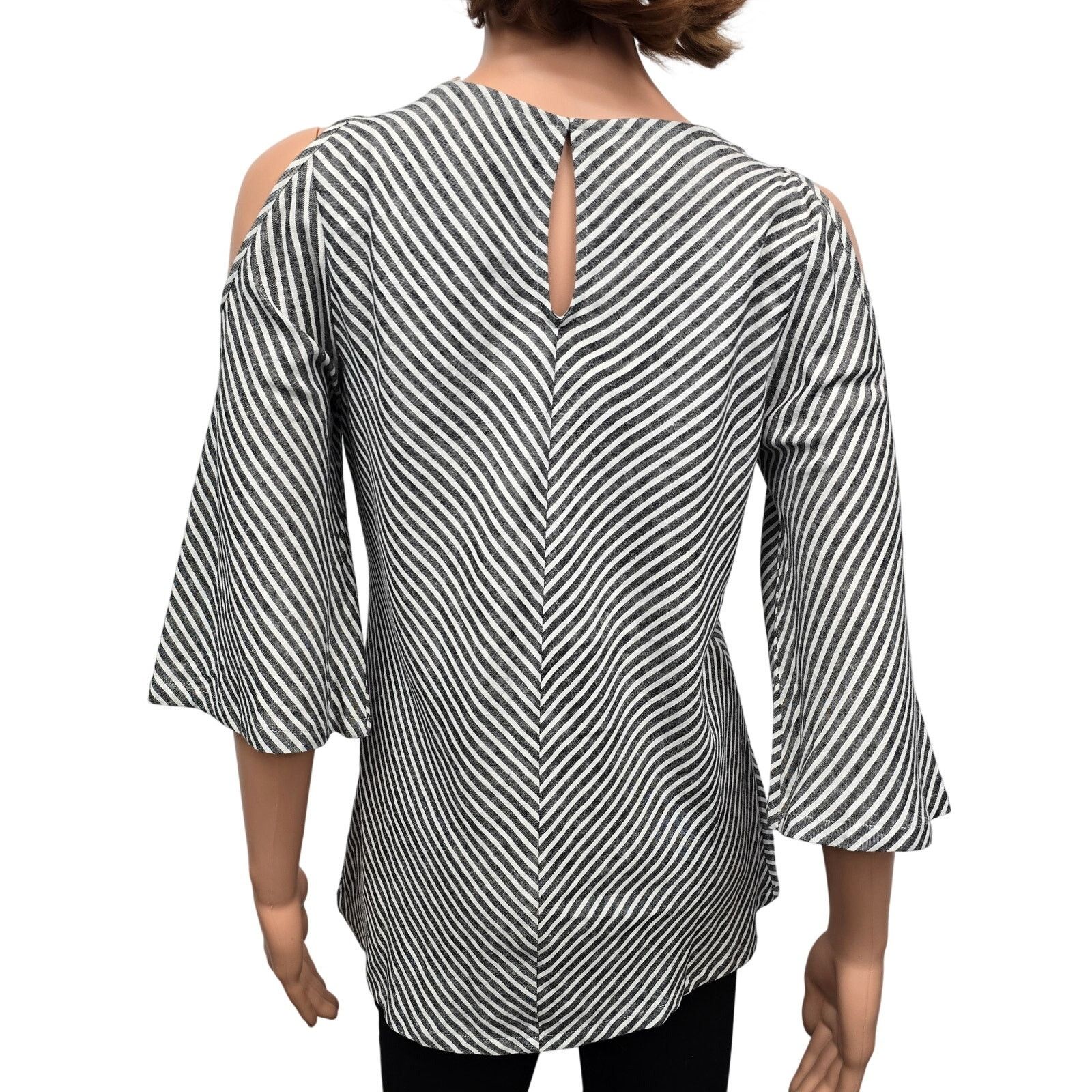 Soft Surroundings NWT Soft Surroundings Landfall Tunic Linen Cold Shoulder PXS Size XS / US 0-2 / IT 36-38 - 8 Thumbnail