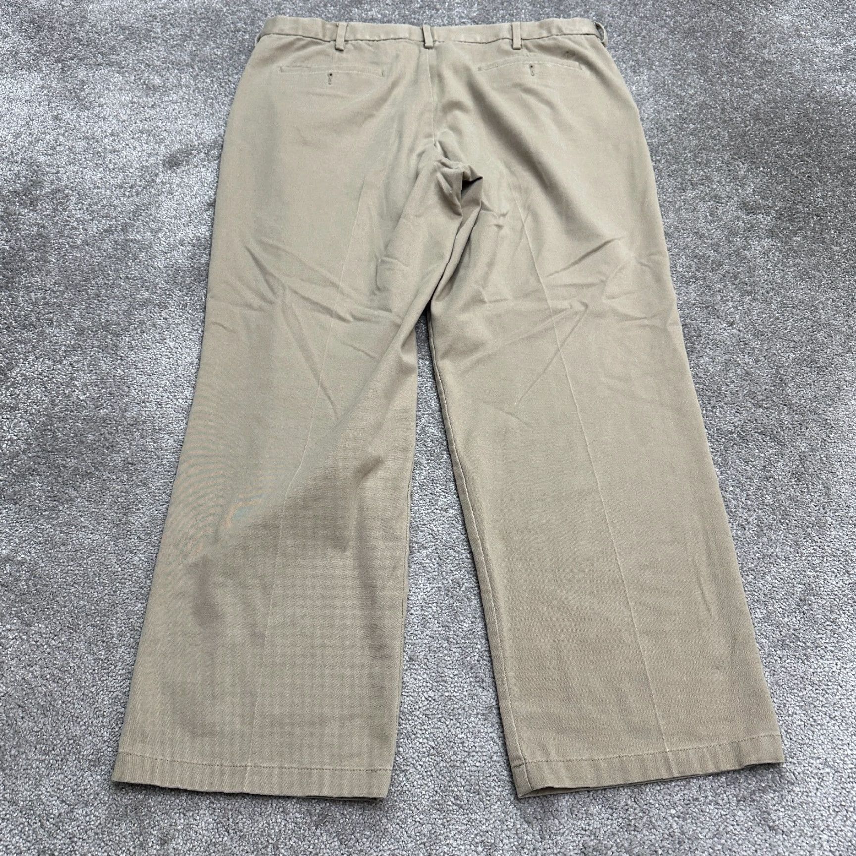 Dockers Dockers Relaxed Fit Khaki Pants Mens 40x32 Brown Straight Leg Flat Front Work Size US 40 / EU 56 - 2 Thumbnail