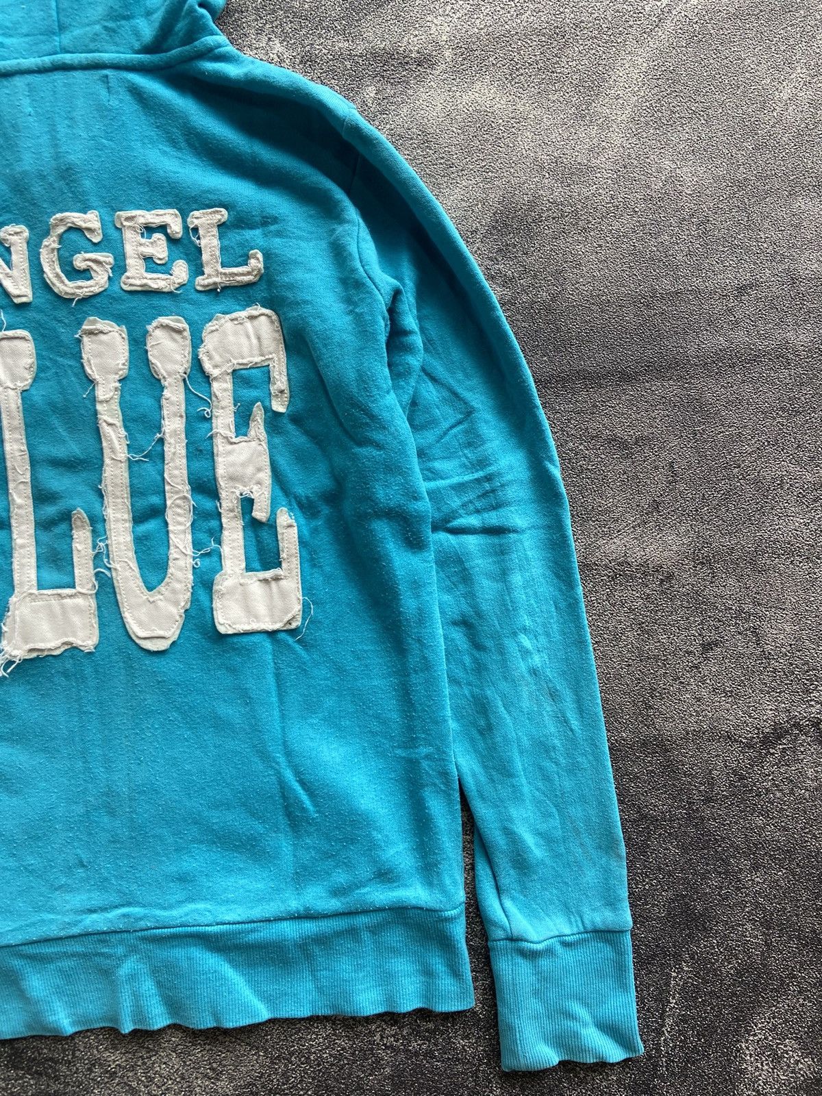 Angel Blue 💥BINDING OFFER💥Angel Blue Vintage Script Hoodie Size US M / EU 48-50 / 2 - 12 Thumbnail