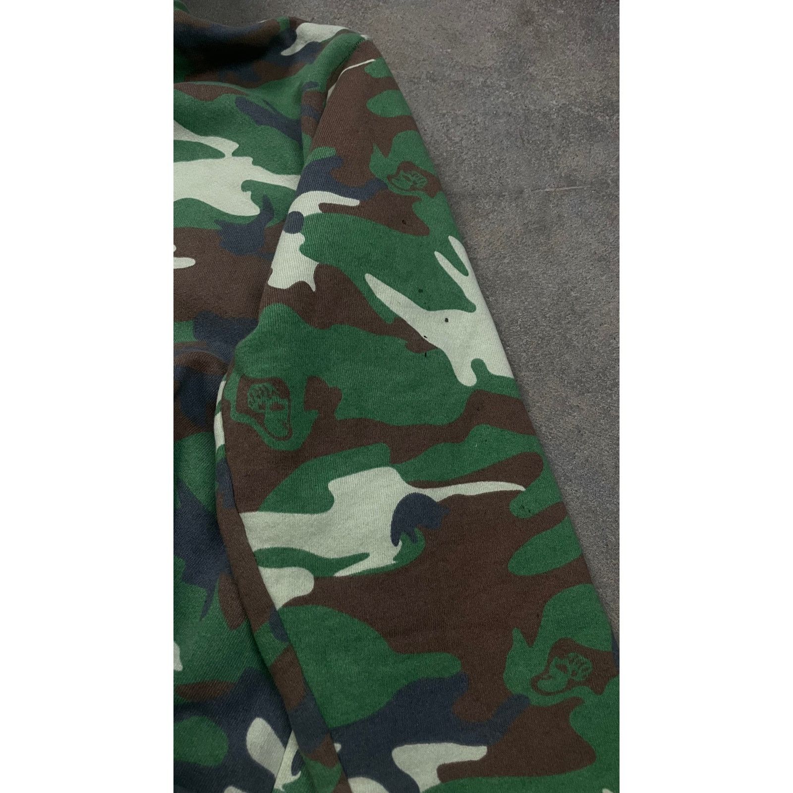 Warren Lotas Warren Lotas Hoodie Camo Used Large Size US L / EU 52-54 / 3 - 4 Thumbnail