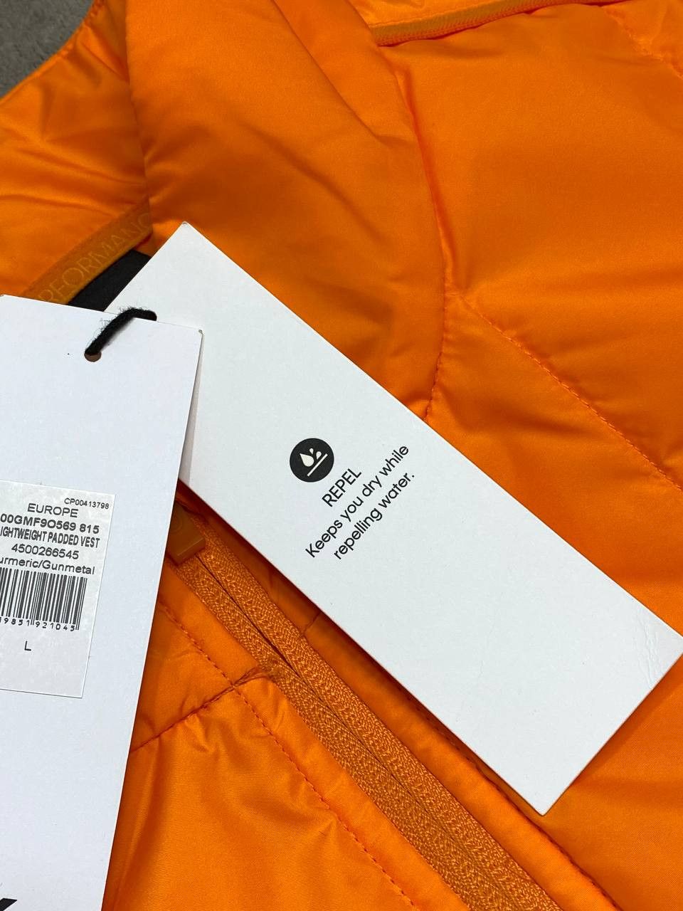 Calvin Klein Calvin Klein Performance 2019 Lightweight Padded Vest Size US L / EU 52-54 / 3 - 11 Thumbnail