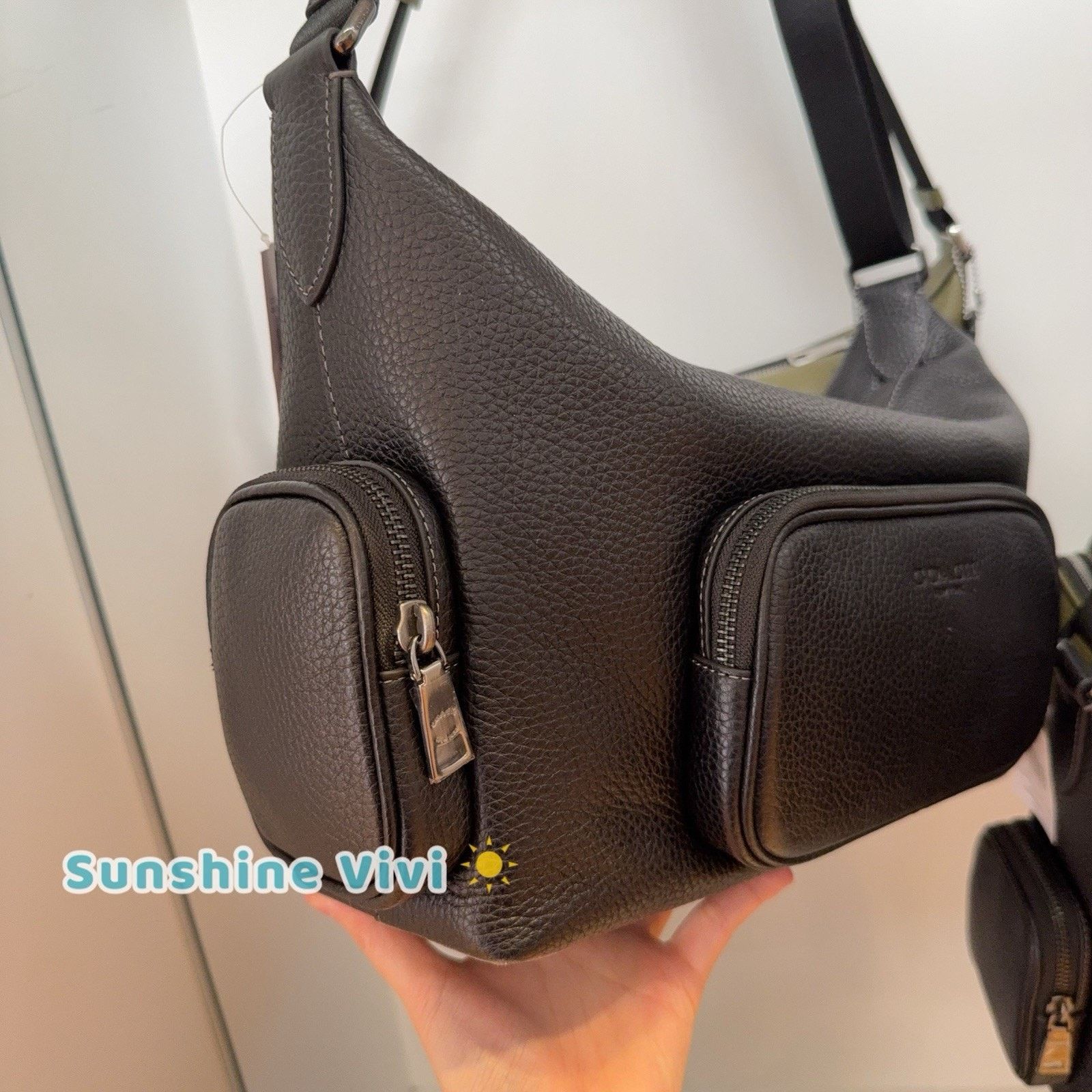 Coach NWT Coach CCG15 Finn Crossbody Bag Pockets Leather Black Size ONE SIZE - 2 Thumbnail