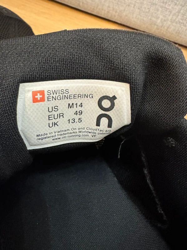 On On Running Cloud 5 Swiss Engineering Running Shoes size 49 Size US 14 / EU 47 - 16 Thumbnail