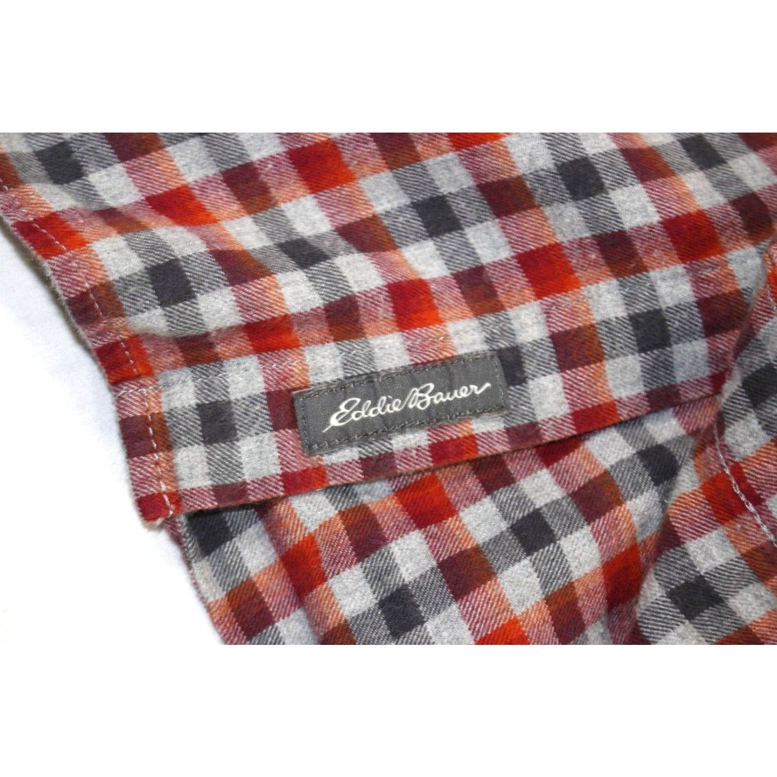 Eddie Bauer Eddie Bauer Button Down Flannel Shirt 100% Cotton Red Check Plaid Men's Size S Size US S / EU 44-46 / 1 - 3 Thumbnail