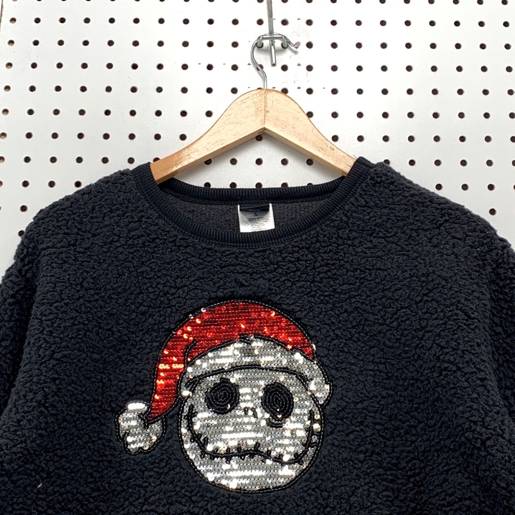 Disney Disney Nightmare Before Christmas Fleece Sherpa Sweater Womens Medium 21x22 Black Crew Neck Pullover Christmas Toys & Games Disney Princesses Womens Size M / US 6-8 / IT 42-44 - 6 Thumbnail