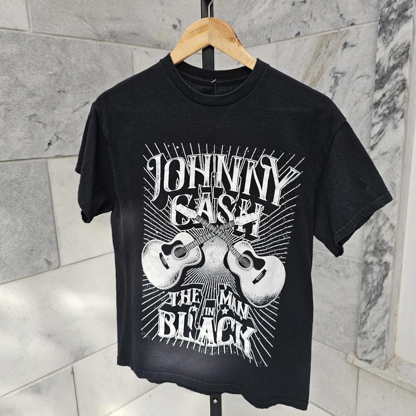 Other Women's Black & White Johnny Cash The Man In Black Band Tee Size M / US 6-8 / IT 42-44 - 1 Thumbnail