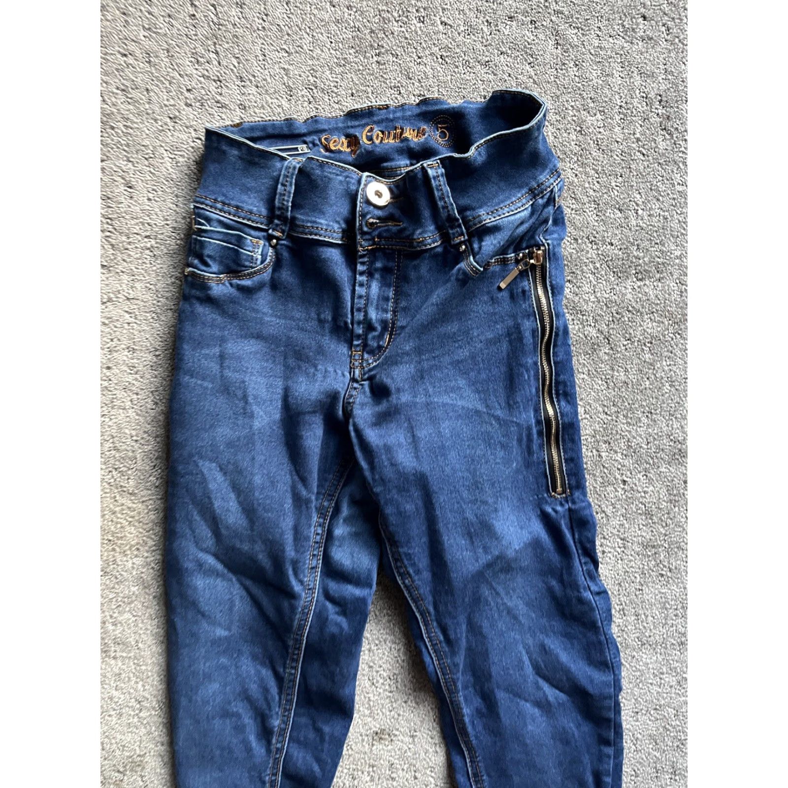 Juicy Couture JUICY COUTURE Mid Rise Skinny Jeans with Side Zipper Pockets Women's Size 5 Blue Denim Size 27" / US 4 / IT 40 - 2 Thumbnail