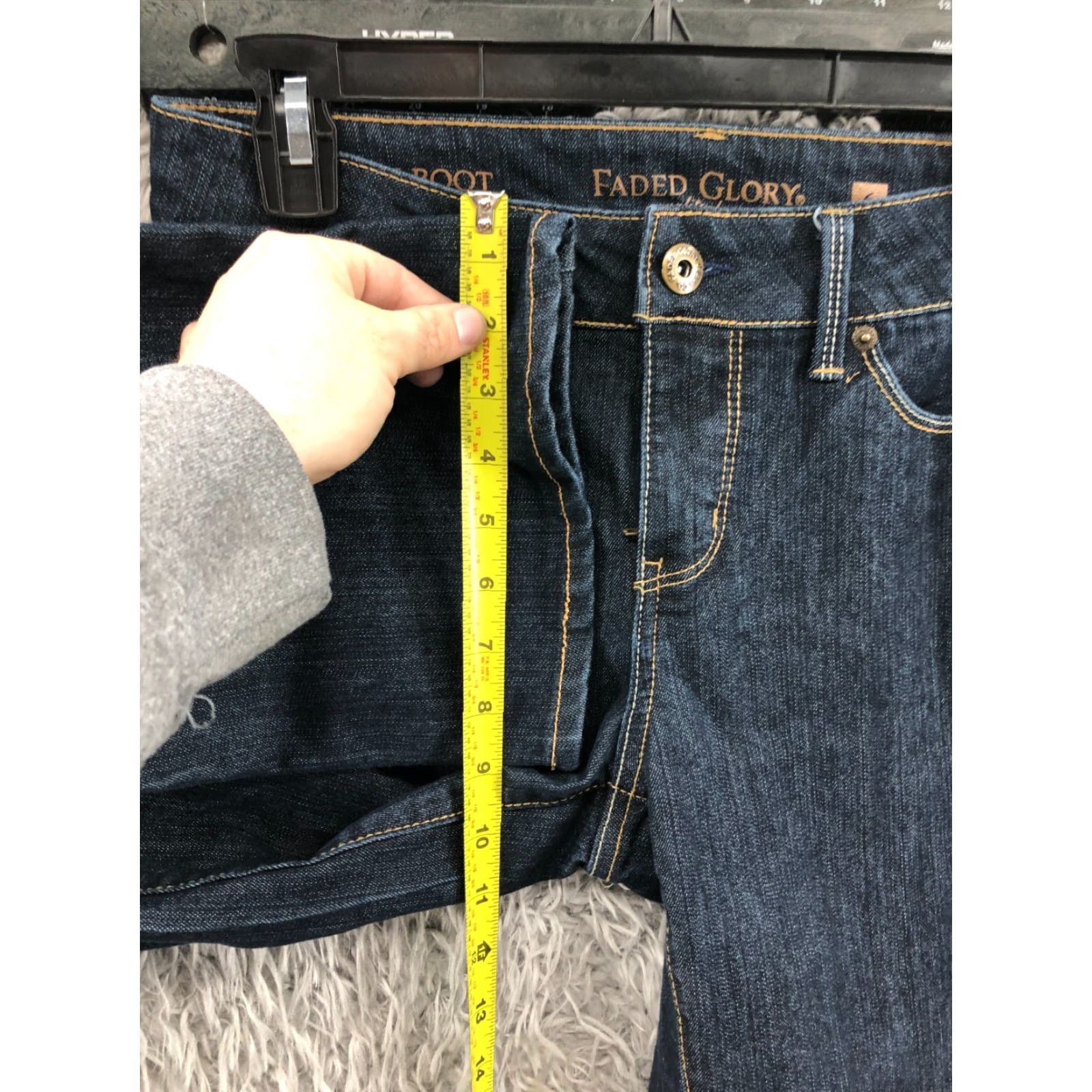 Faded Glory Faded Glory Jeans Bootcut 6 Womens Dark Blue Wash Denim 5-Pocket Regular Fit Belt Loops Mid Rise Curvy N/A Size 28" / US 6 / IT 42 - 4 Thumbnail