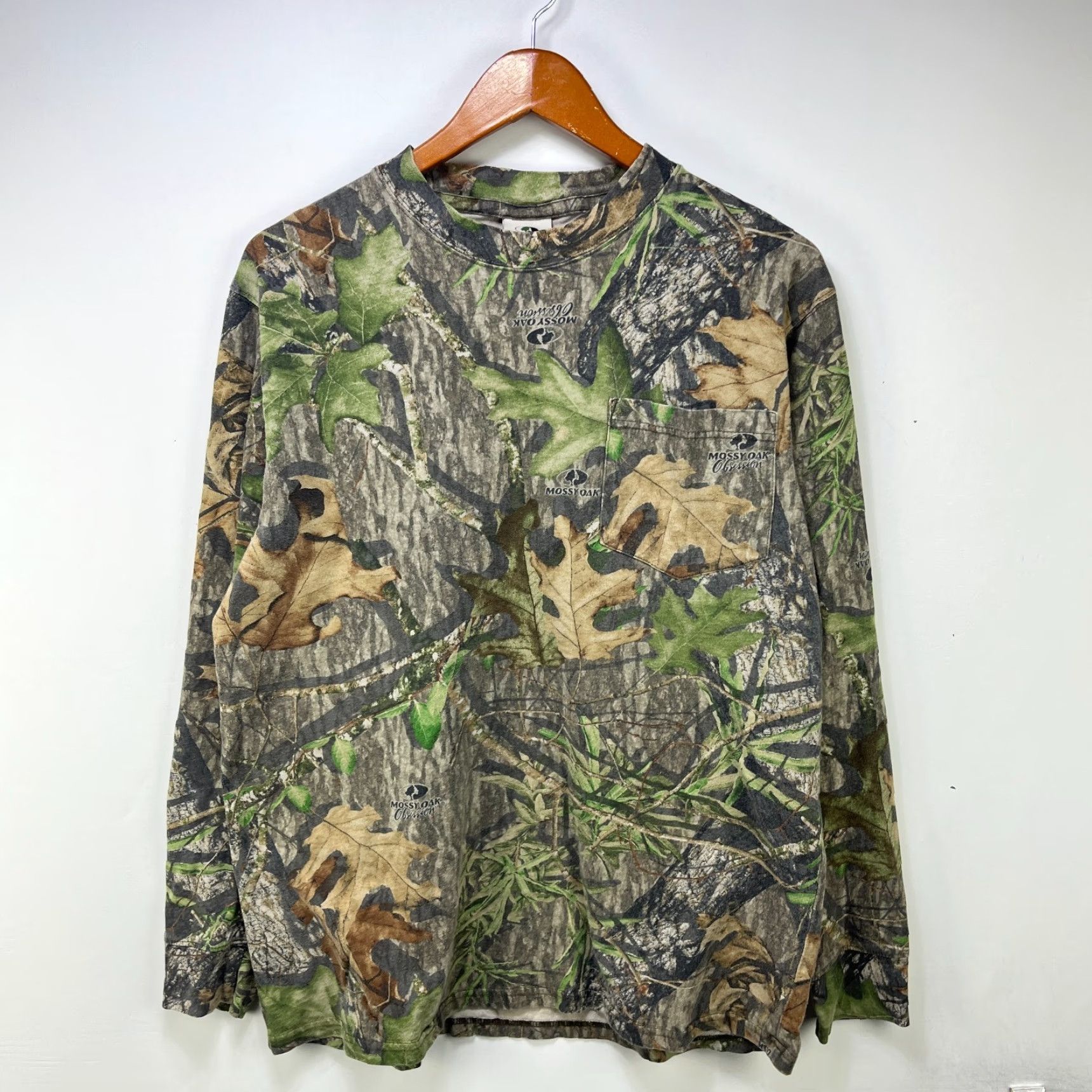 Vintage VINTAGE Mossy Oak Tree Camo Long Sleeve Shirt L Green Cotton Flannel Pockets Button Outdoor Men Size US L / EU 52-54 / 3 - 2 Thumbnail