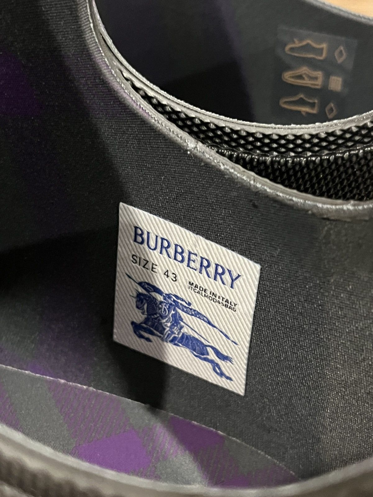Burberry Burberry Rubber Marsh Boots Low Size US 10 / EU 43 - 16 Thumbnail