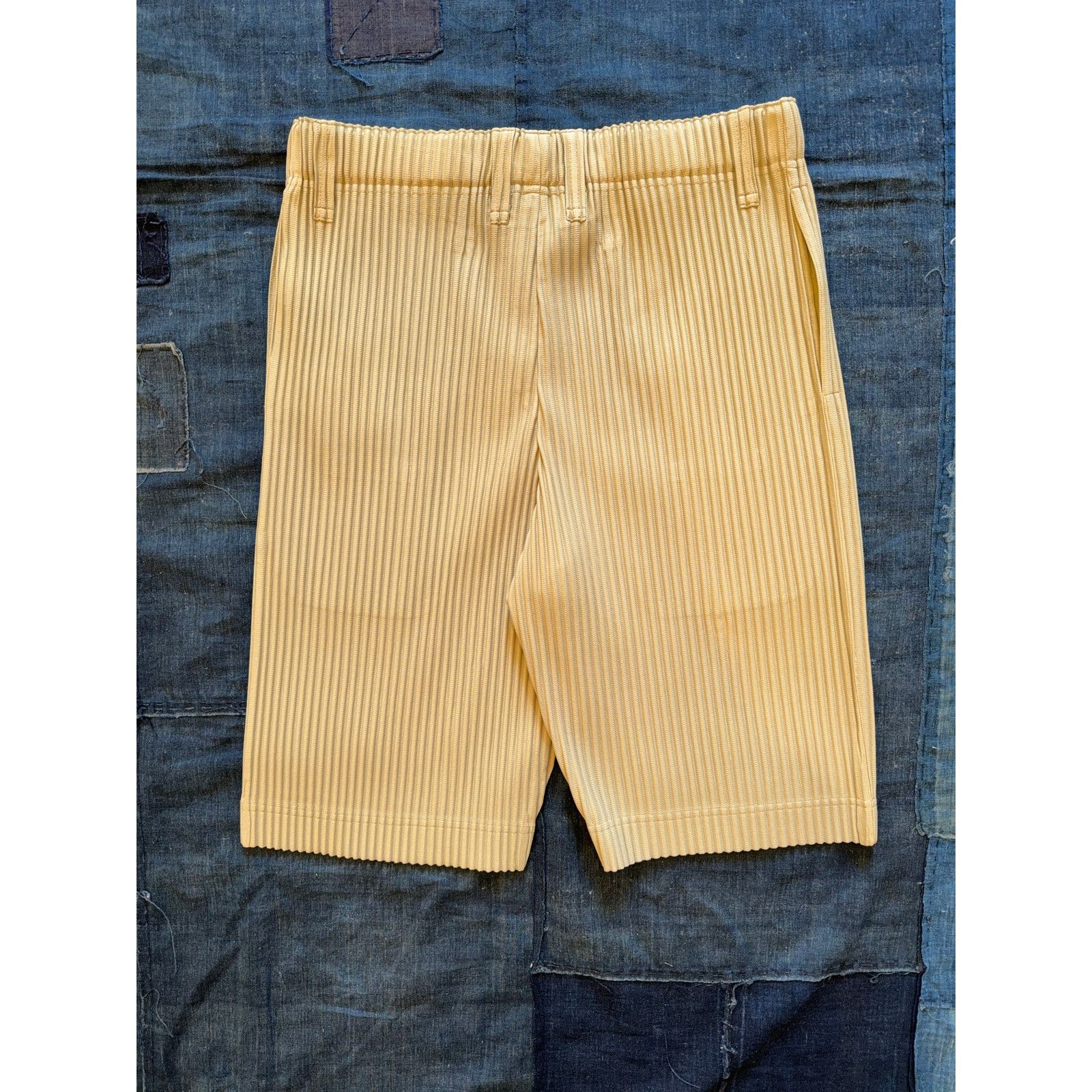 Homme Plisse Issey Miyake $390 Issey Miyake Sage Green Tailored Pleats 2 Shorts Size US 32 / EU 48 - 8 Thumbnail