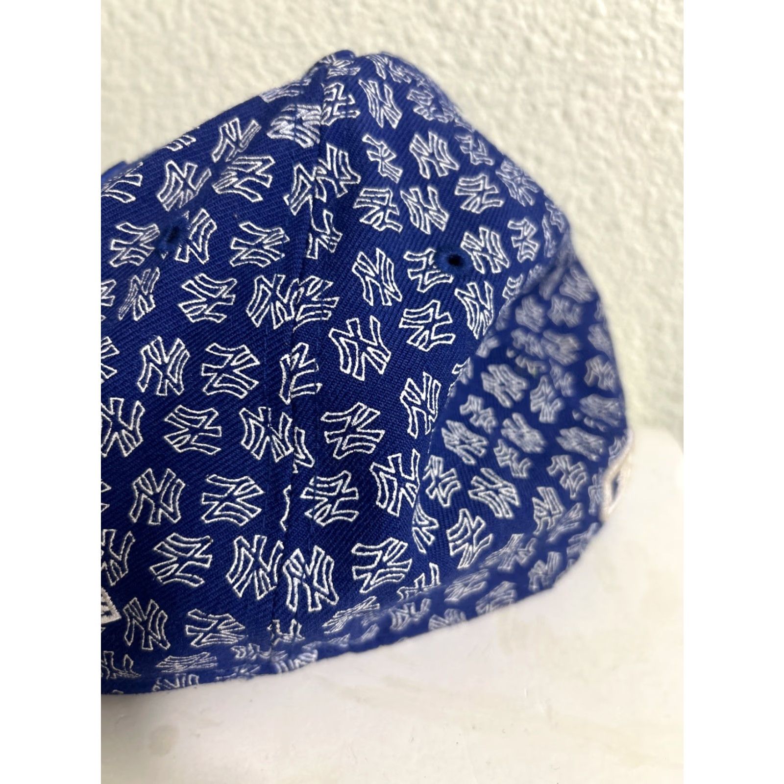 New Era VINTAGE New Era Baseball Hat NY Yankees Royal Blue 7 3/8 Men Wool 59FIFTY Cap Mens OR Boys Size ONE SIZE - 7 Thumbnail
