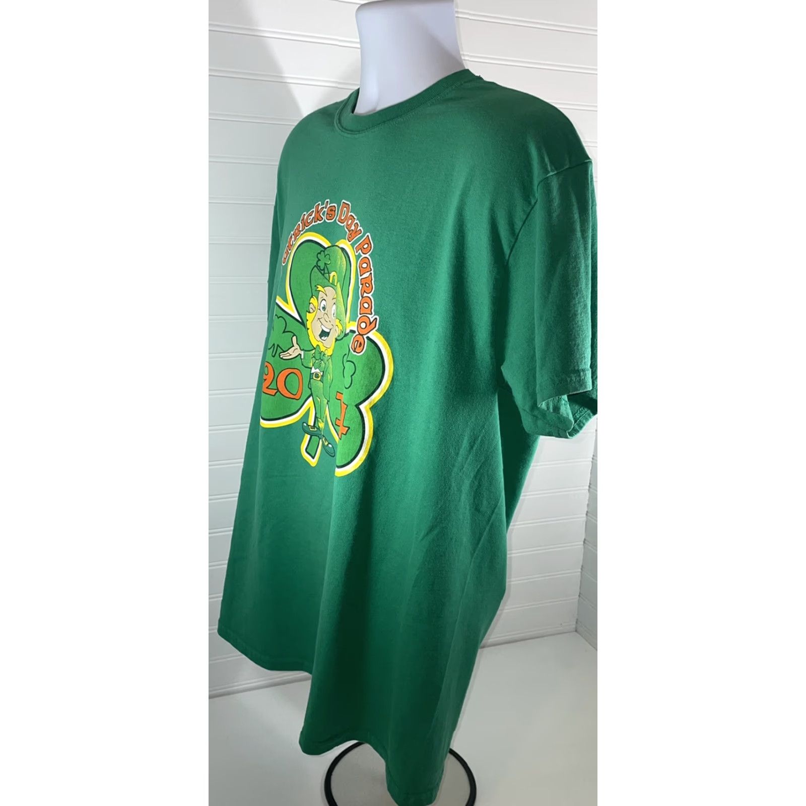 Vintage Saint Patrick's Day Parade Green Irish Mens L Fireball Whisky T Shirt 2014 Size US L / EU 52-54 / 3 - 5 Thumbnail