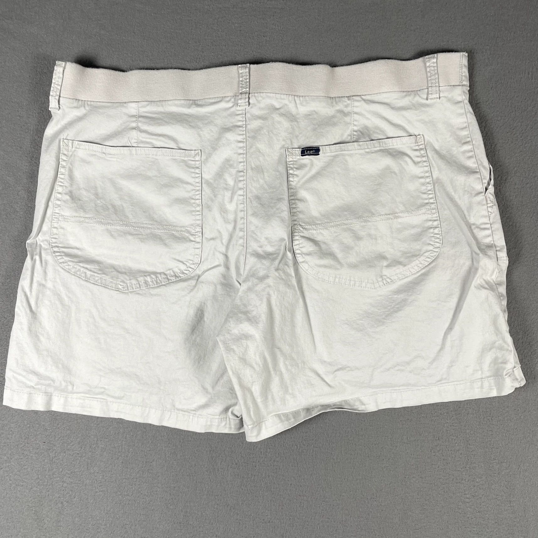 Lee Lee Shorts Womens 6 White Relaxed Fit Pockets Lightweight Cotton Casual Summer - 6 Size 28" / US 6 / IT 42 - 2 Thumbnail