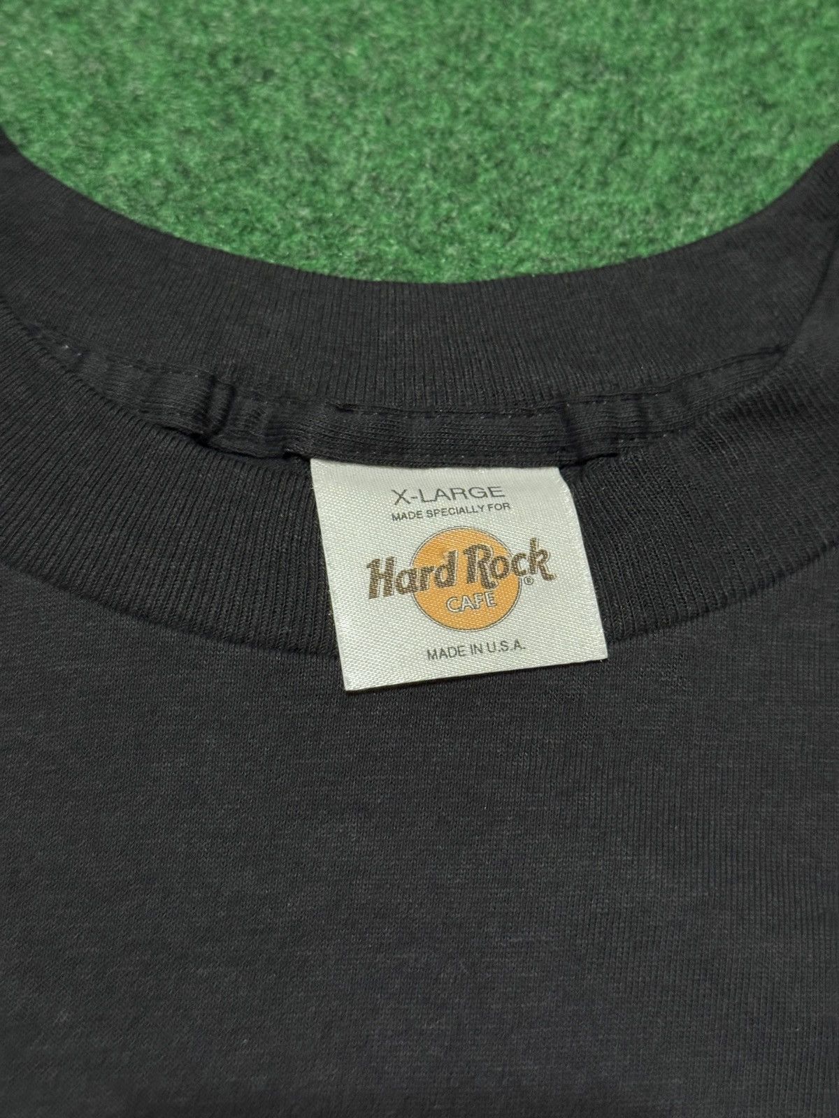 Hard Rock Cafe × Vintage Vintage 90s Hard Rock Cafe Miami Retro XL Black T Shirt Size US XL / EU 56 / 4 - 3 Thumbnail