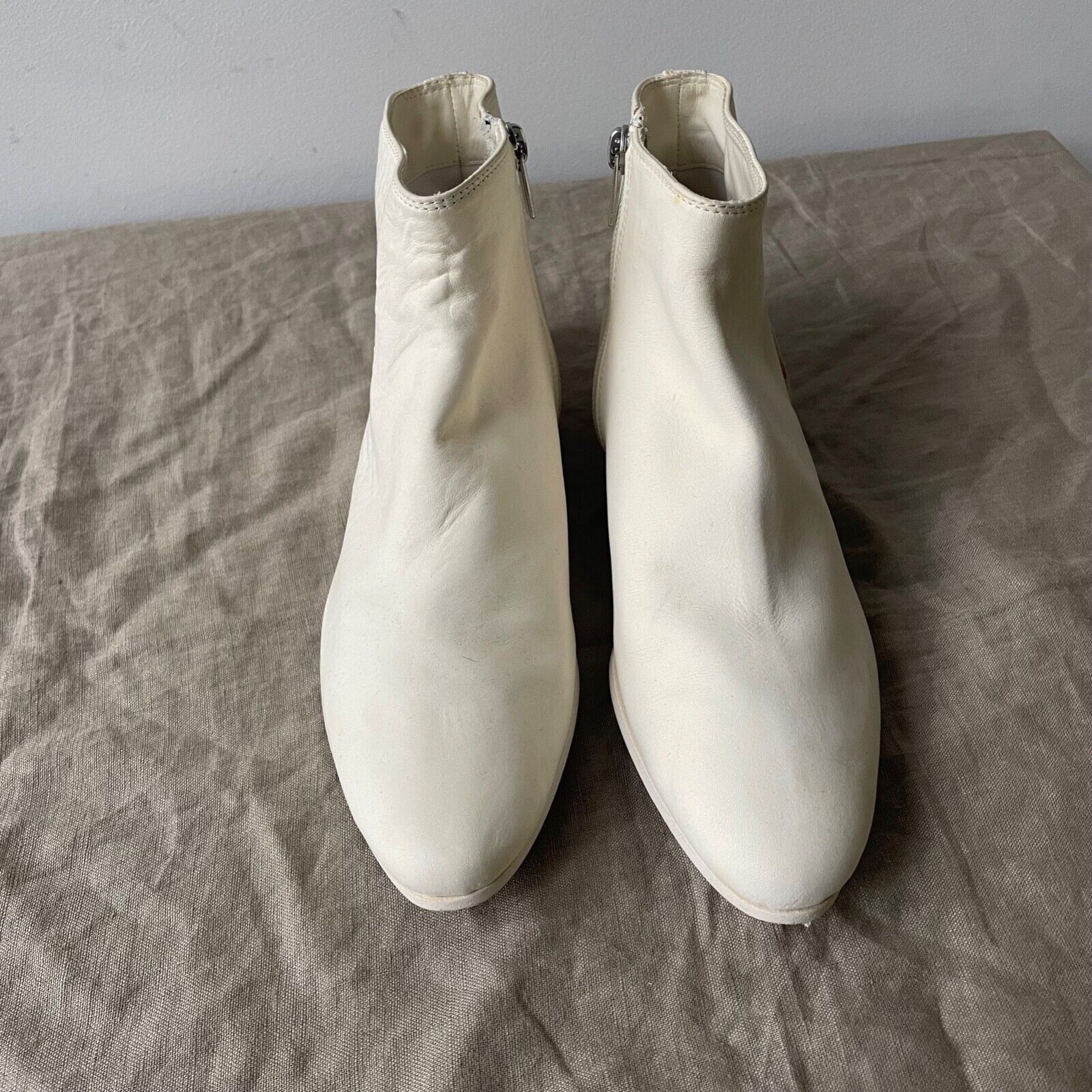 Jil Sander Jil Sander Leather Almond Toe Boots 8500AC Size US 6 / IT 36 - 6 Thumbnail